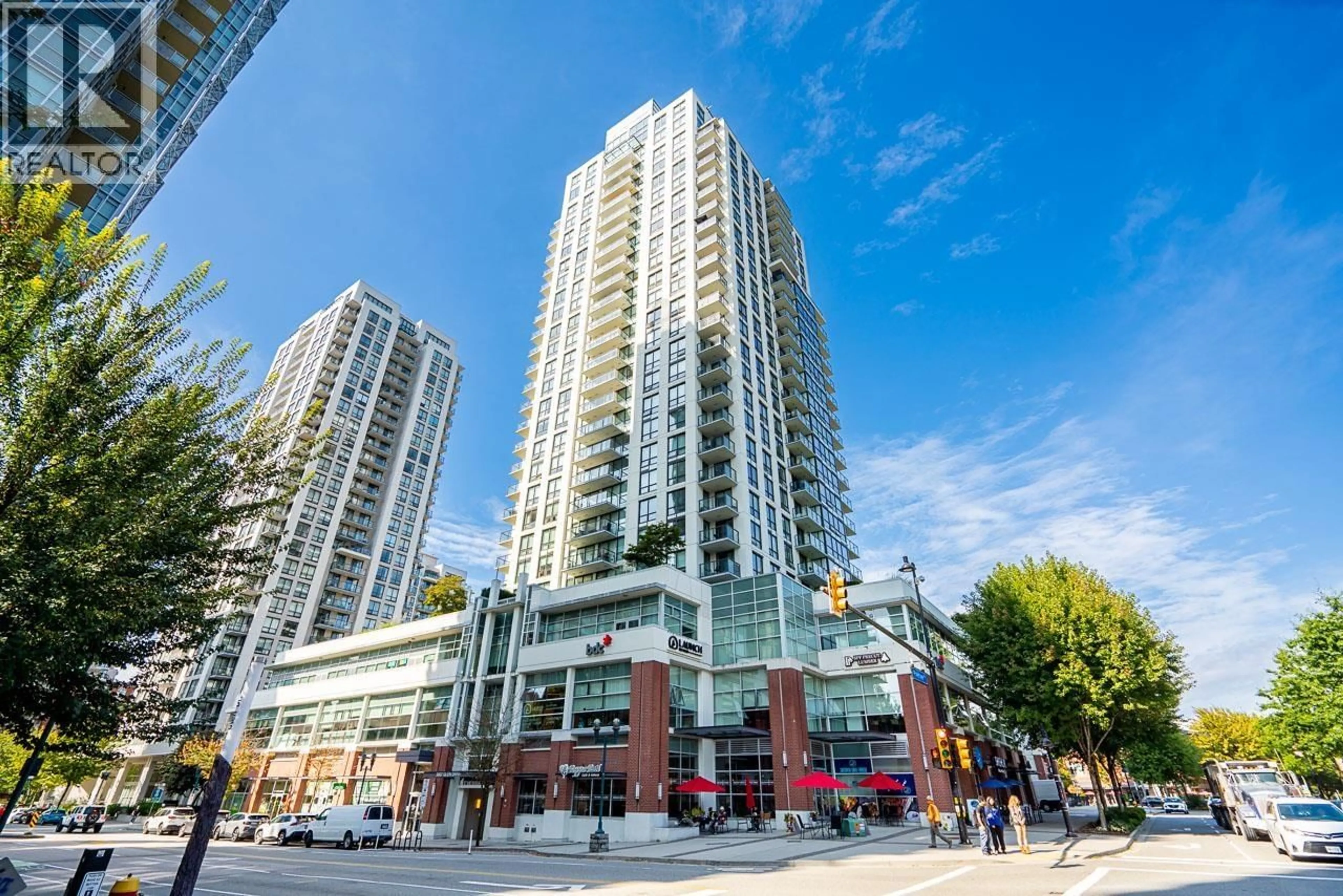Patio, street for 2203 - 3007 GLEN DRIVE, Coquitlam British Columbia V3B0L8