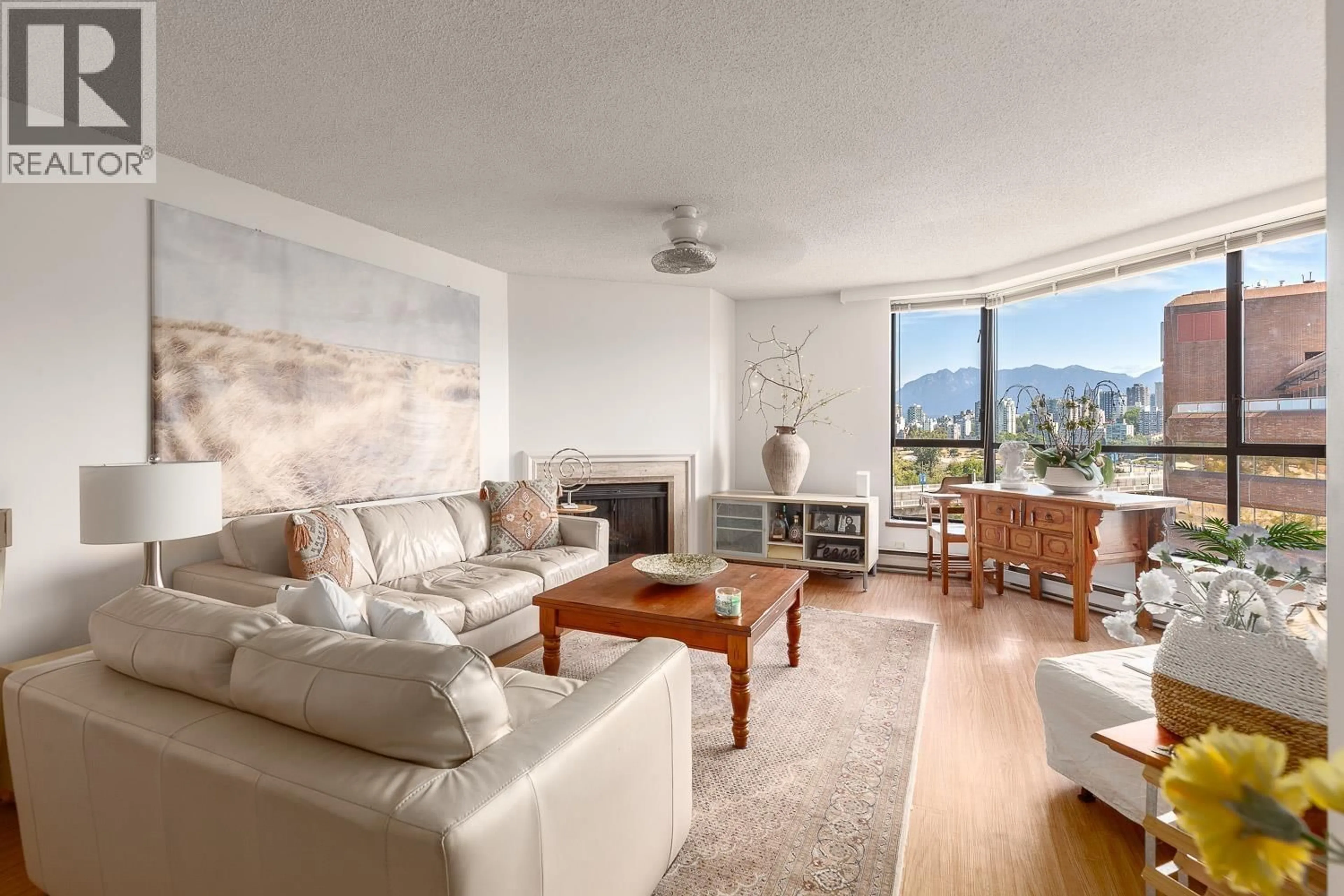Living room with furniture, unknown for 1003 - 1450 PENNYFARTHING DRIVE, Vancouver British Columbia V6J4X8