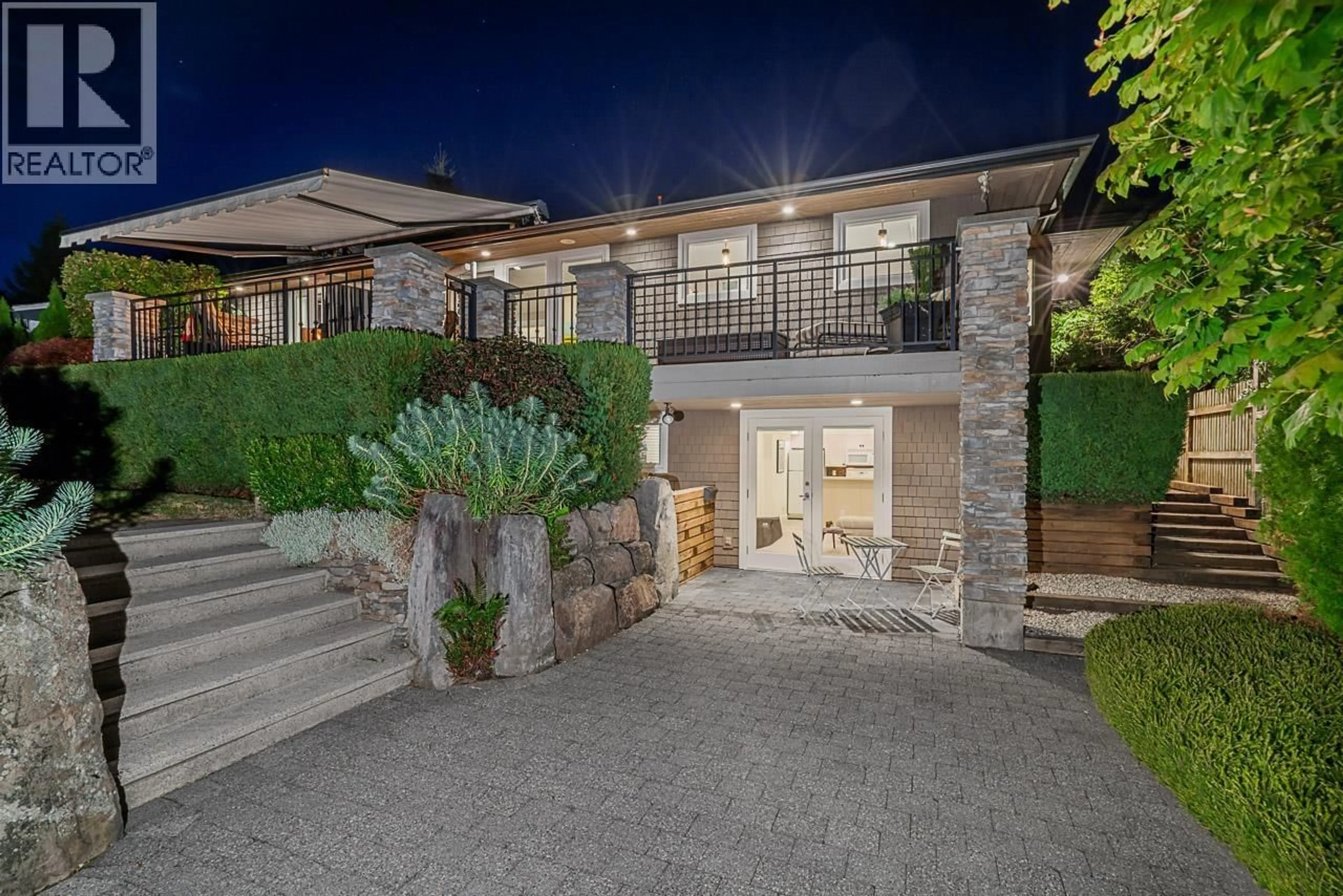 Unknown for 1425 PALMERSTON AVENUE, West Vancouver British Columbia V7T2H8