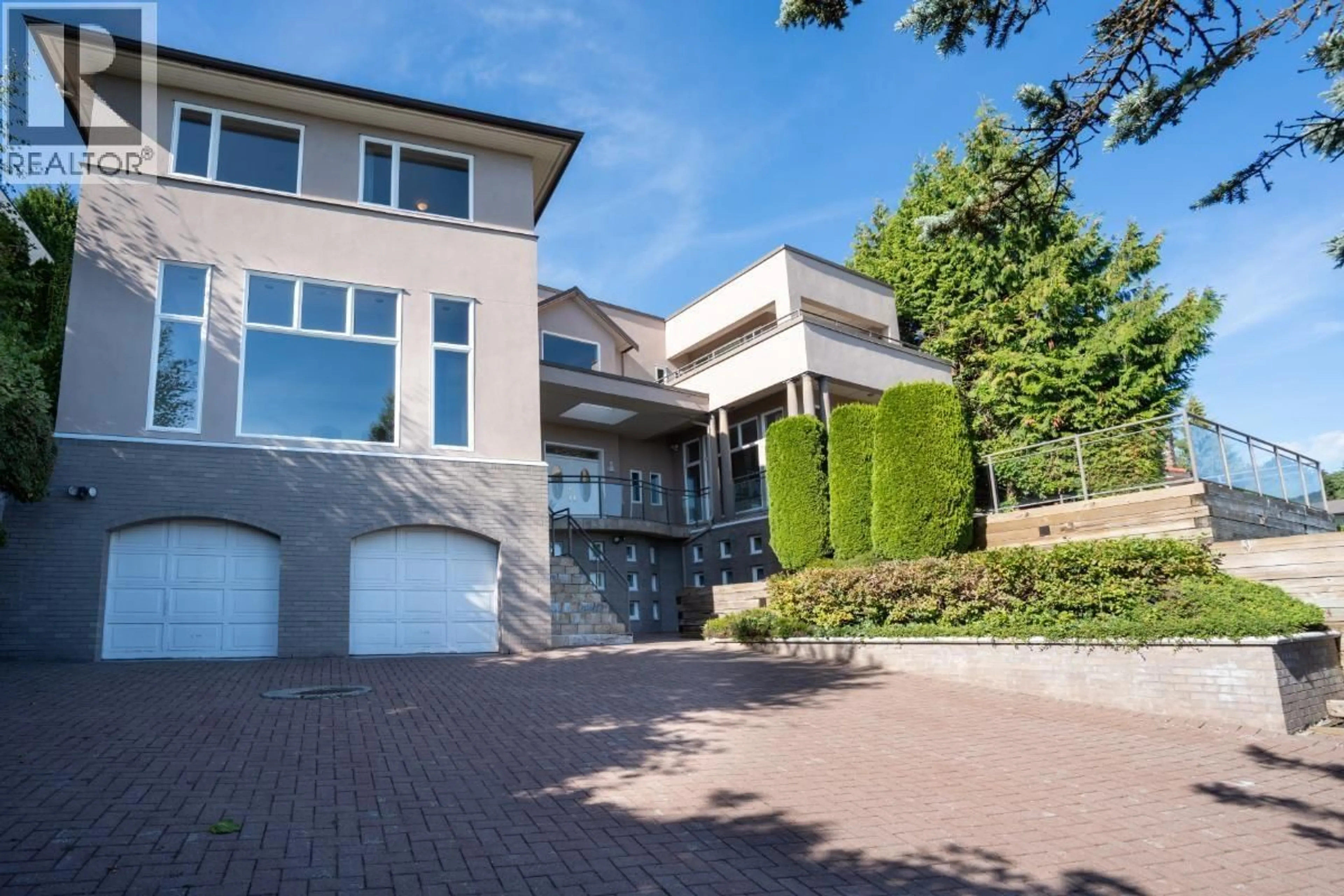 Home with brick exterior material, street for 1437 BRAMWELL ROAD, West Vancouver British Columbia V7S2N8