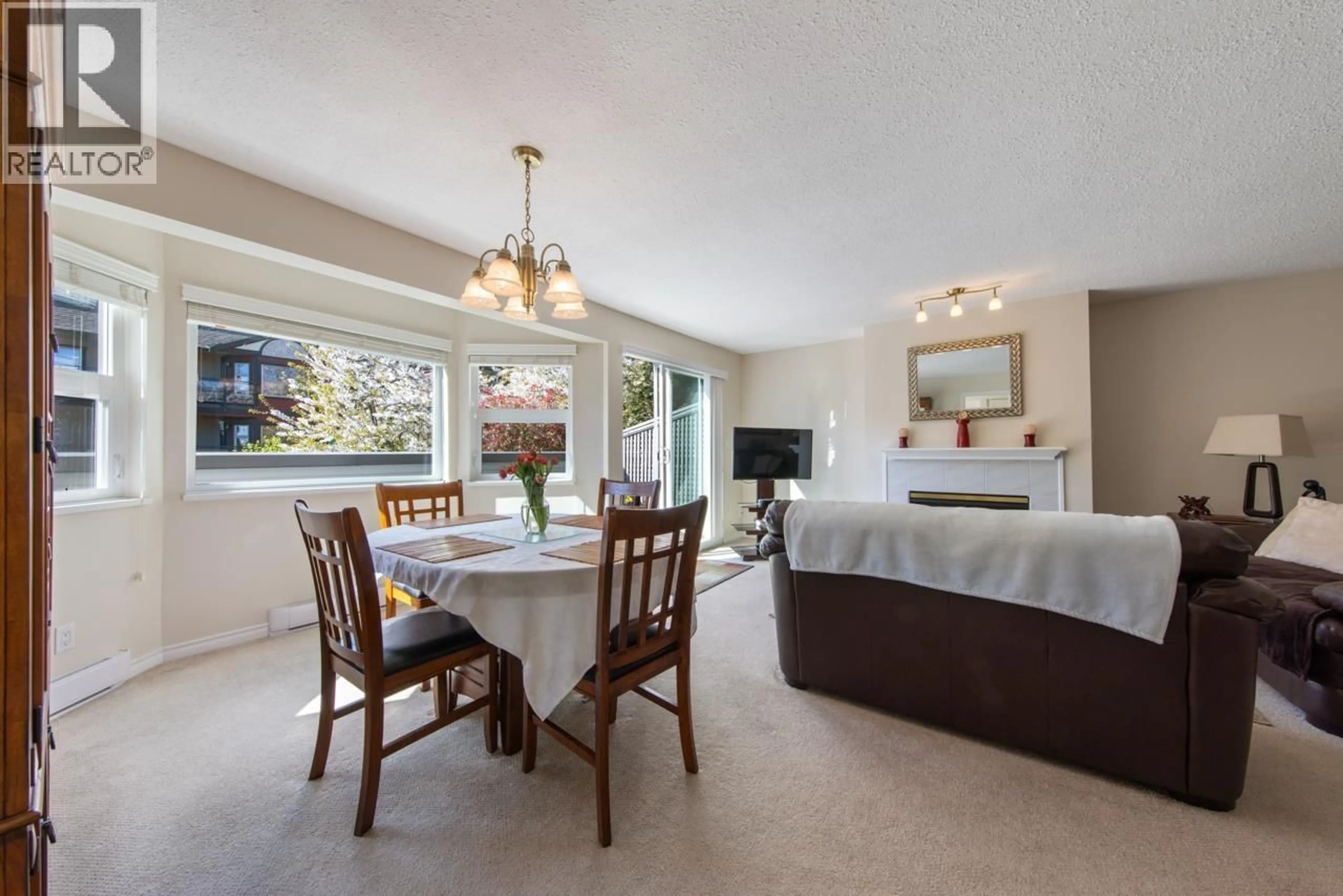 Dining room, unknown for 202 - 4885 53 STREET, Delta British Columbia V4K2Z3