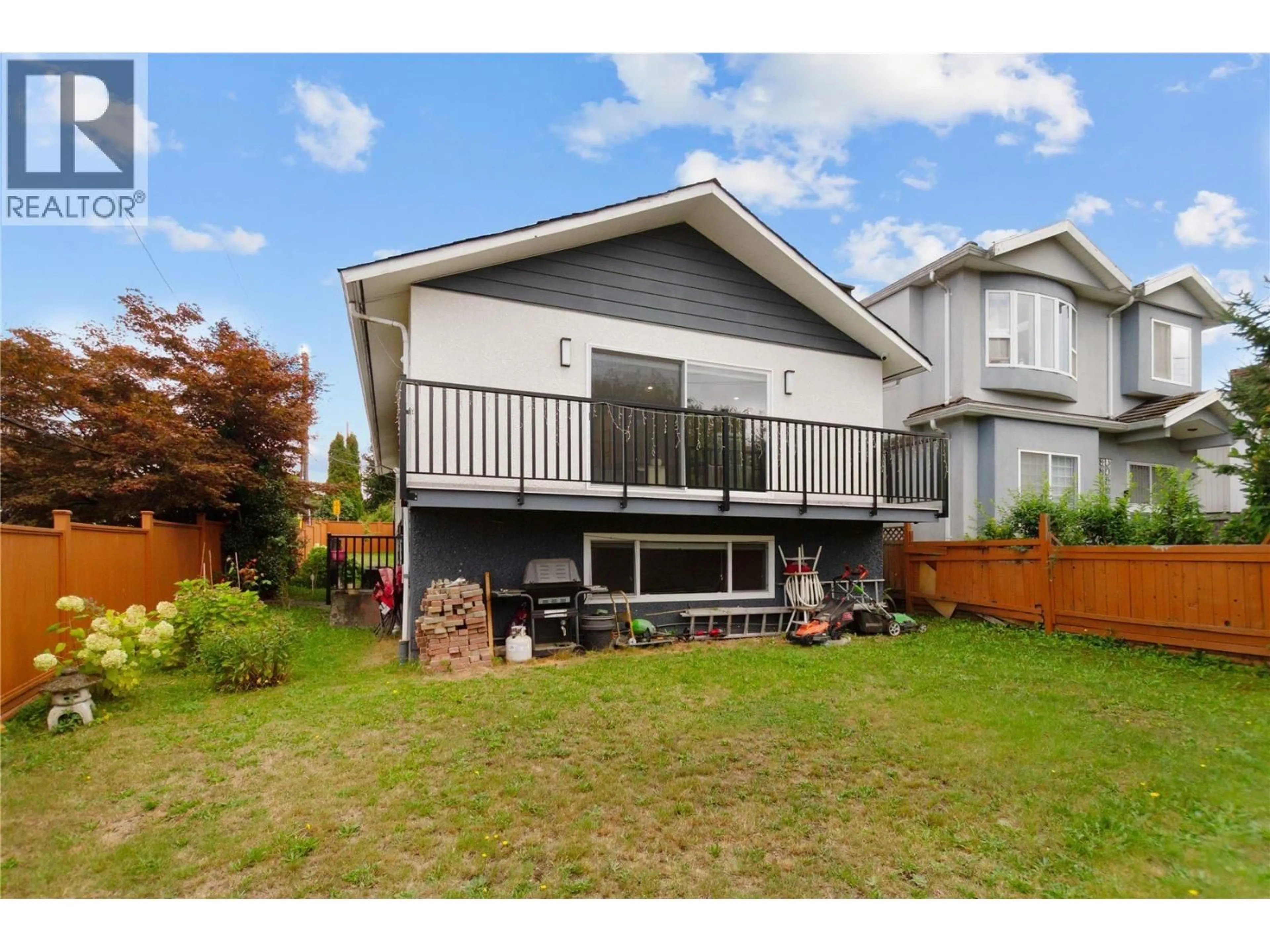 Home with vinyl exterior material, street for 3708 PRICE STREET, Burnaby British Columbia V5G2K8