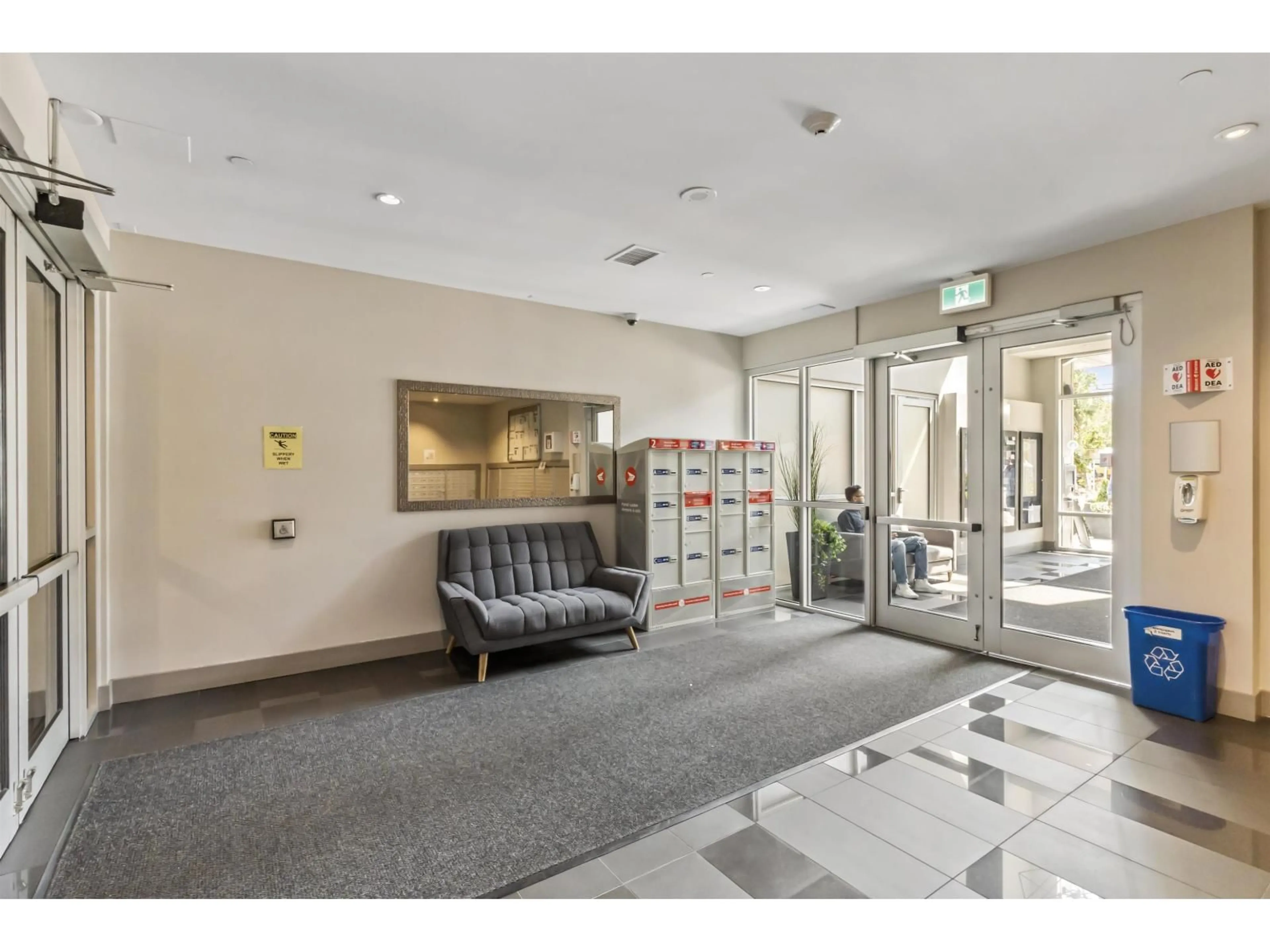 Indoor foyer for 3405 - 11967 80, Delta British Columbia V4C0E2