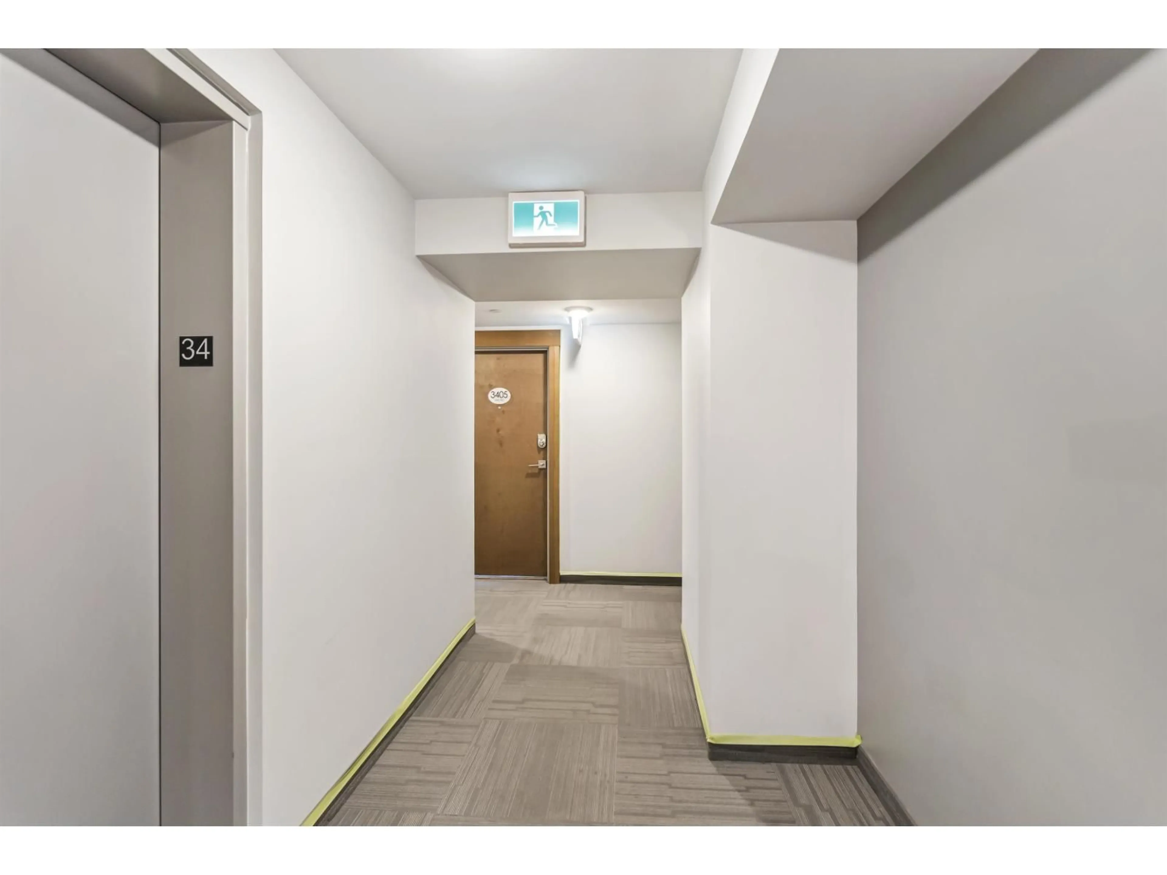 Indoor foyer for 3405 - 11967 80, Delta British Columbia V4C0E2