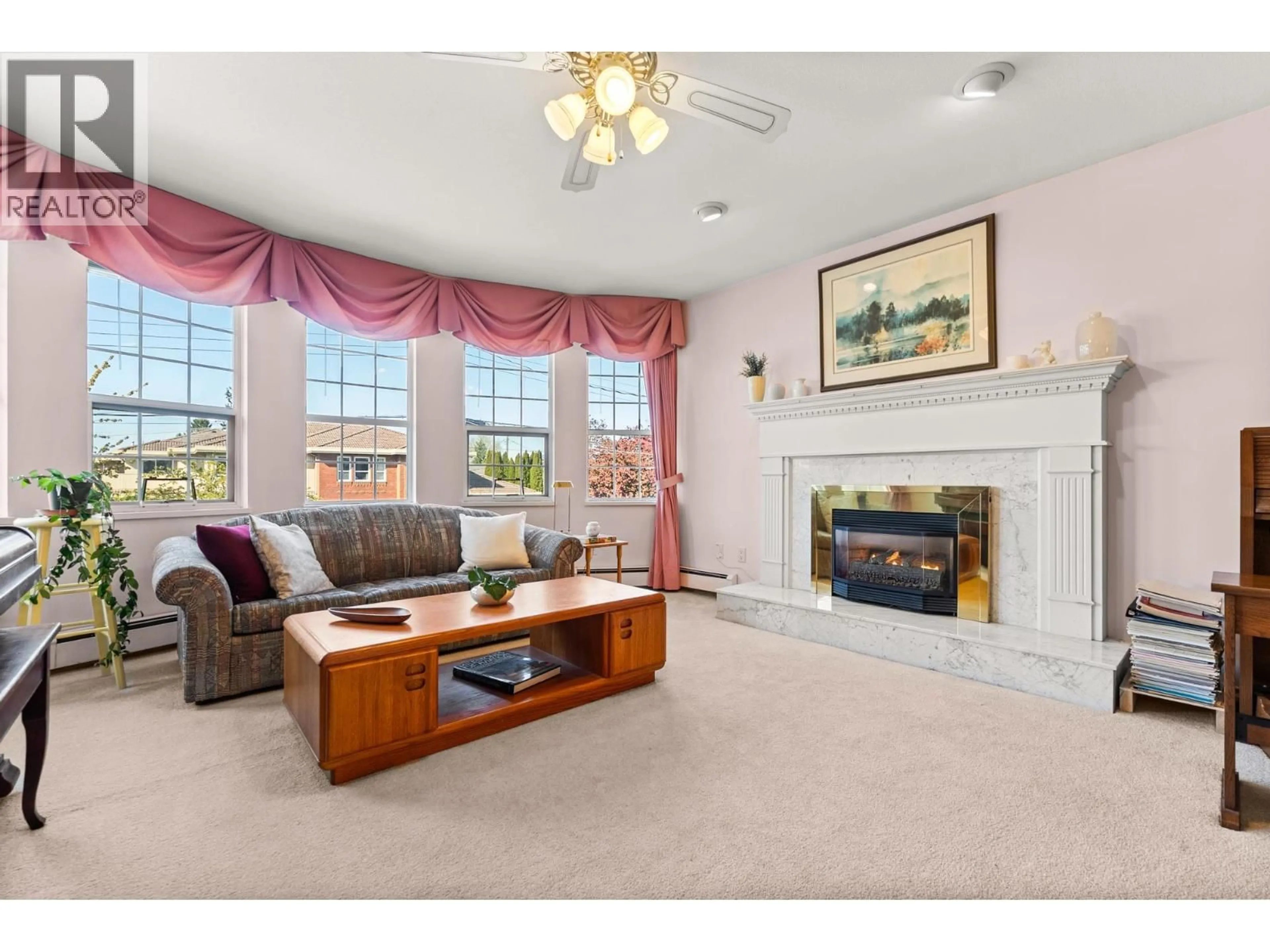Living room with furniture, unknown for 8140 ROBINSON ROAD, Richmond British Columbia V6Y1B4