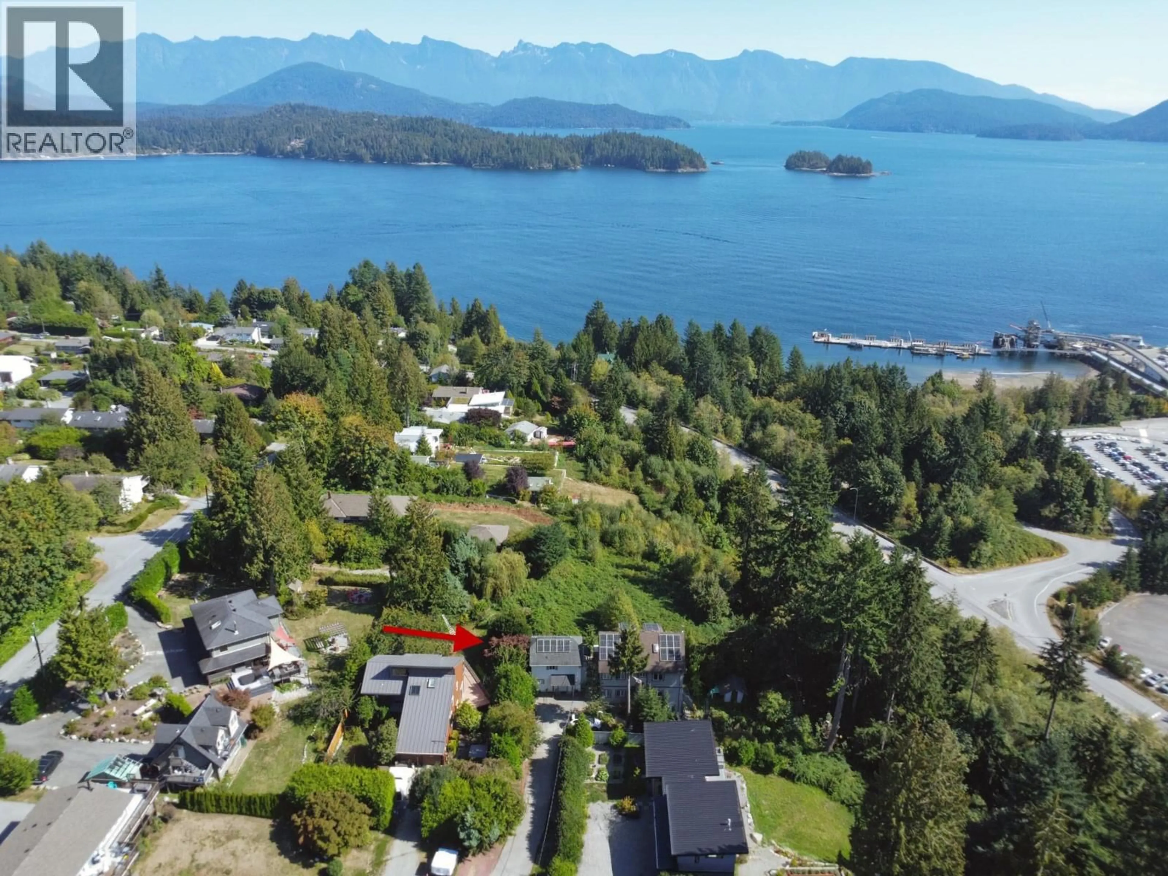 A pic from outside/outdoor area/front of a property/back of a property/a pic from drone, water/lake/river/ocean view for 163 PIKE ROAD, Langdale British Columbia V0N1V6