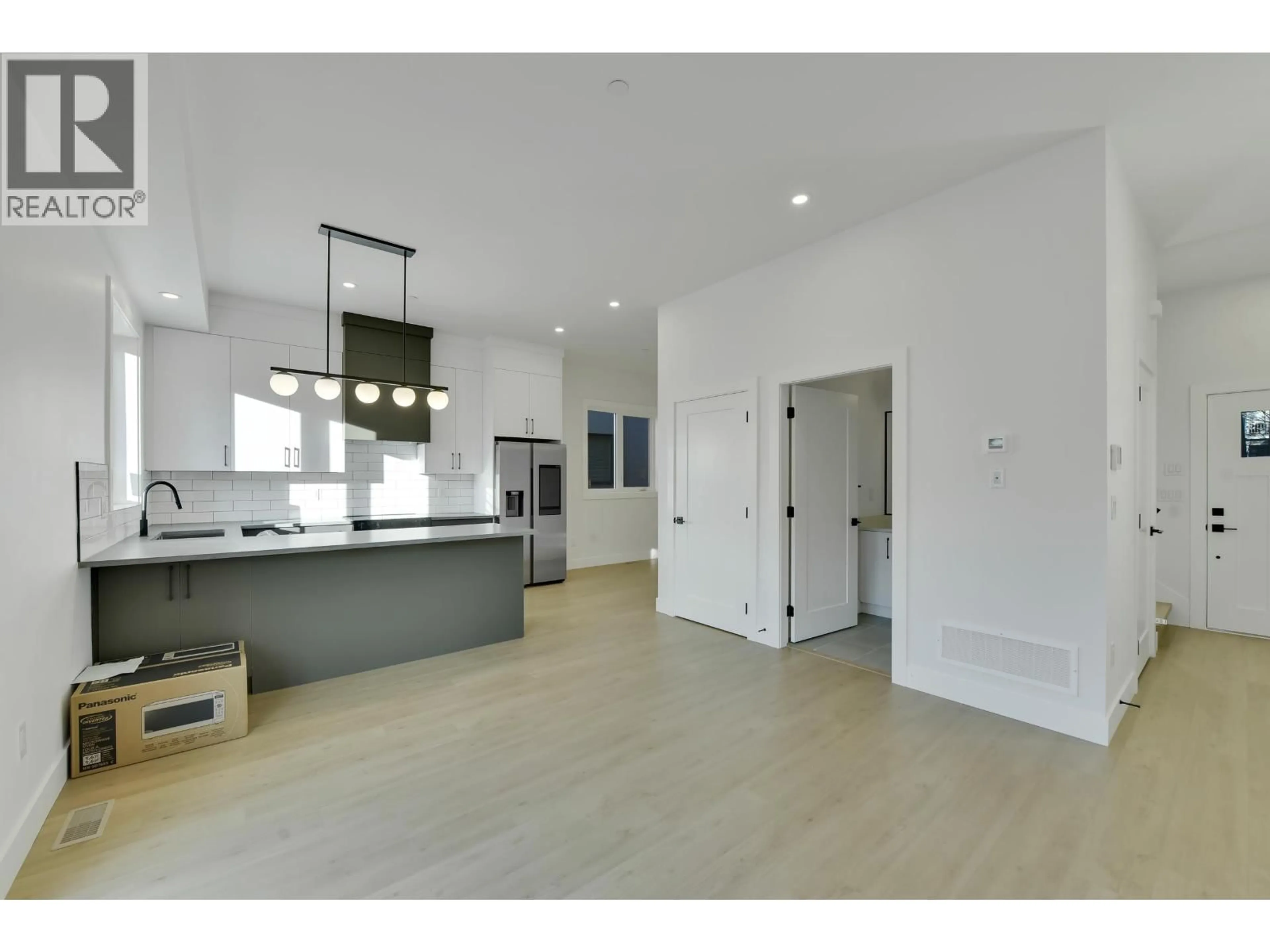 Open concept kitchen, unknown for 1 - 1436 1ST AVENUE, Vancouver British Columbia V5N1A3