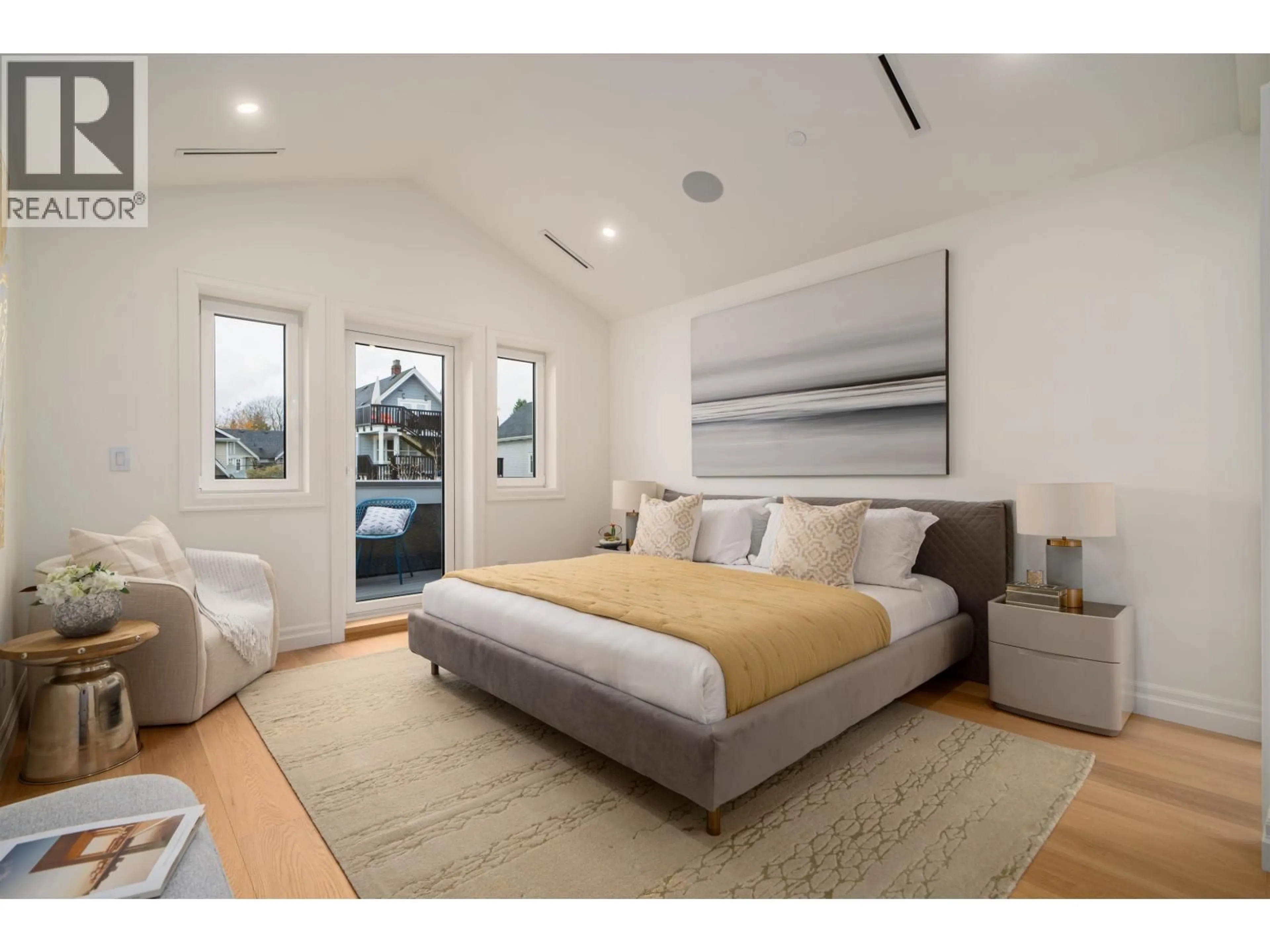Bedroom with bed, unknown for 2523 8TH AVENUE, Vancouver British Columbia V6K2B3