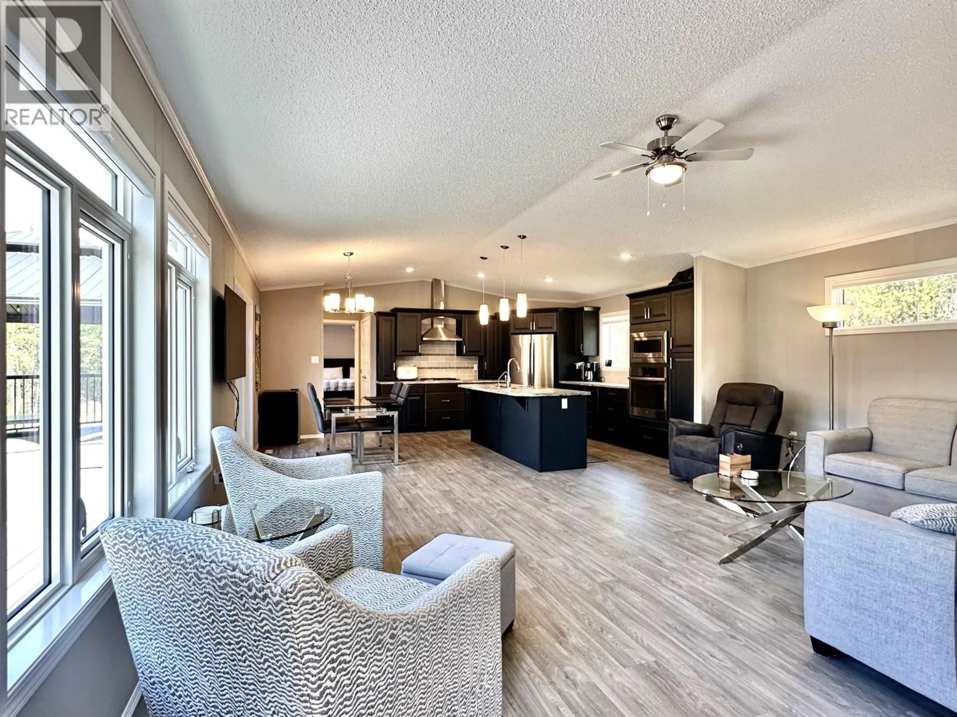 Open concept kitchen, unknown for 11975 BLACKMAN ROAD, Valemount British Columbia V0E2Z0