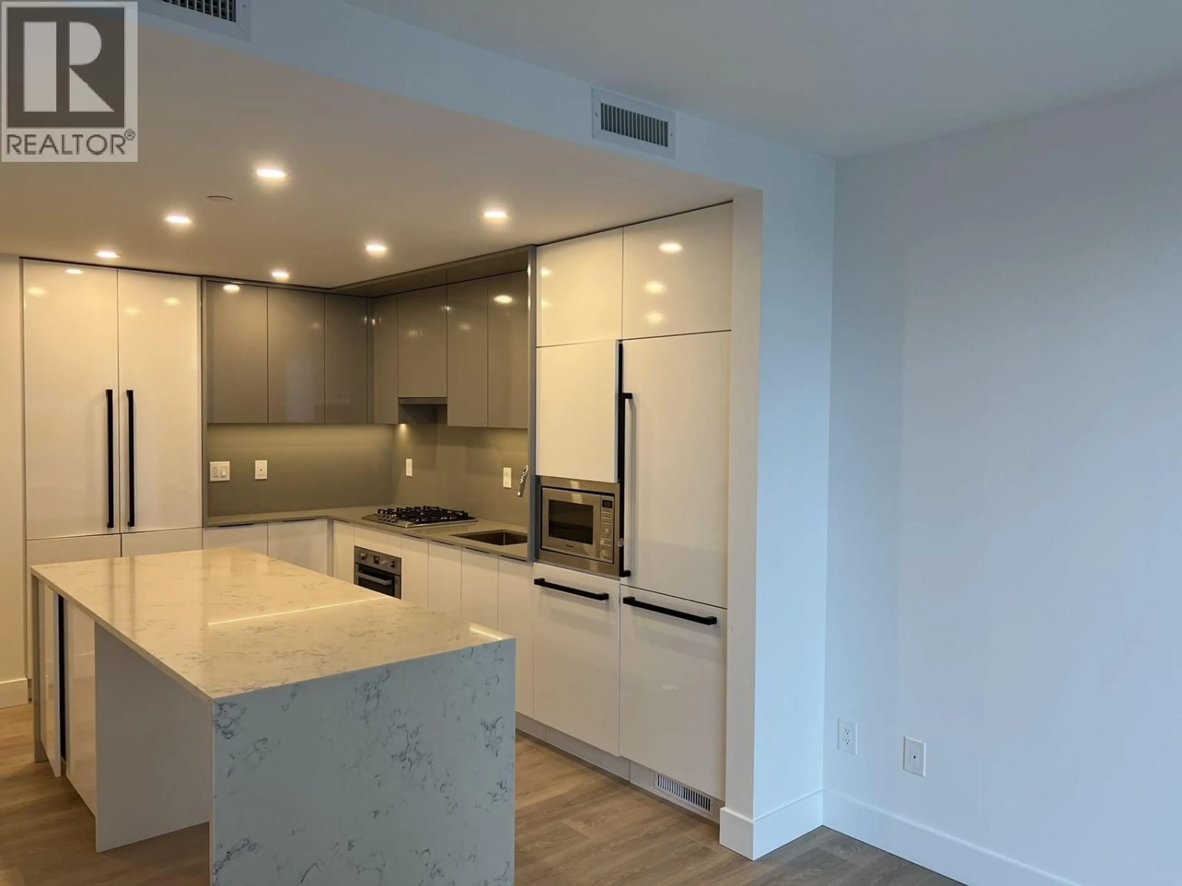 Open concept kitchen, unknown for 1801 - 4711 HAZEL STREET, Burnaby British Columbia V5H0J9