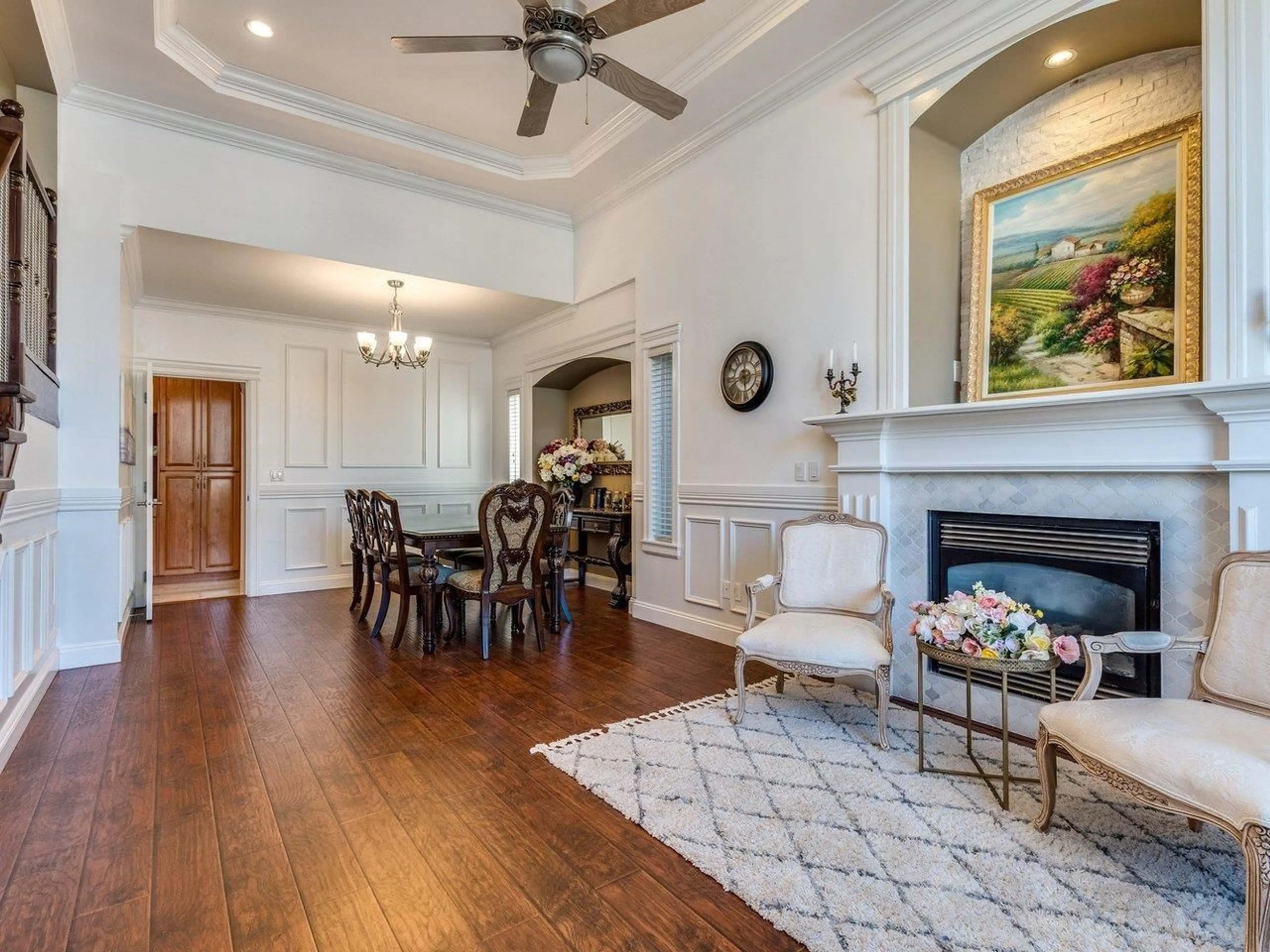 Living room with furniture, unknown for 7246 202, Langley British Columbia V2Y3G4