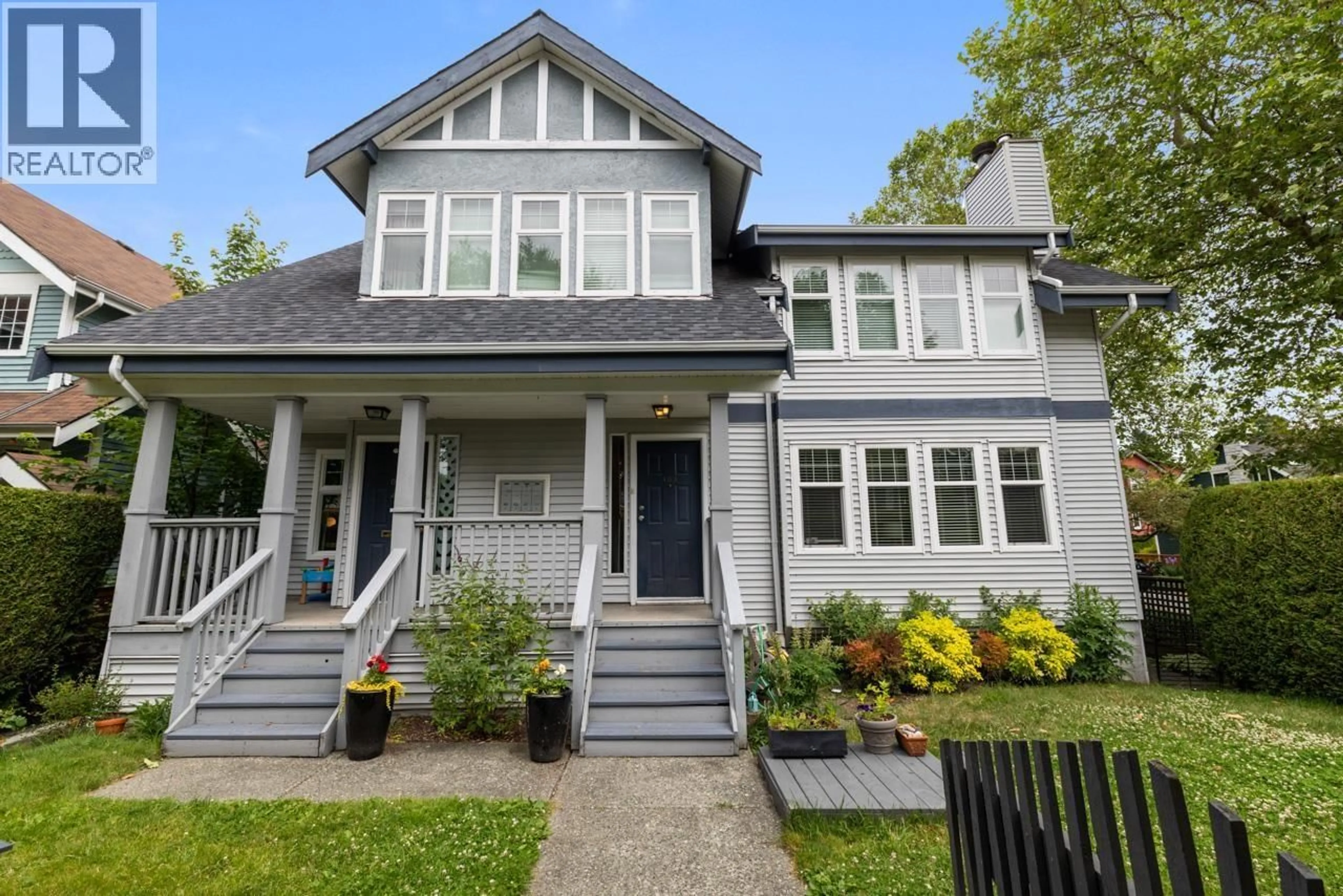 Home with vinyl exterior material, street for 103 15TH AVENUE, Vancouver British Columbia V5Y1X8