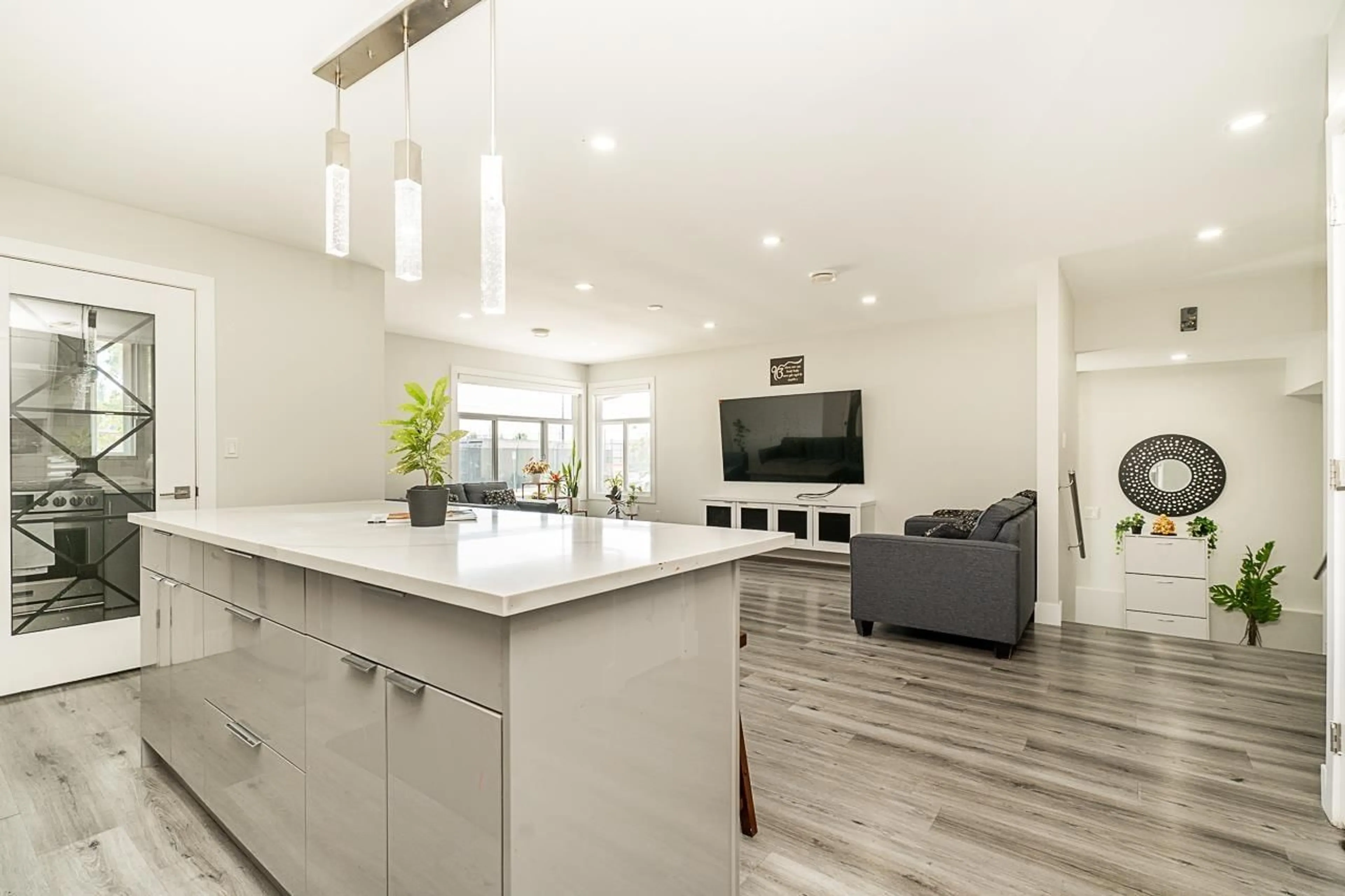 Open concept kitchen, unknown for 11553 83, Delta British Columbia V4C2G9