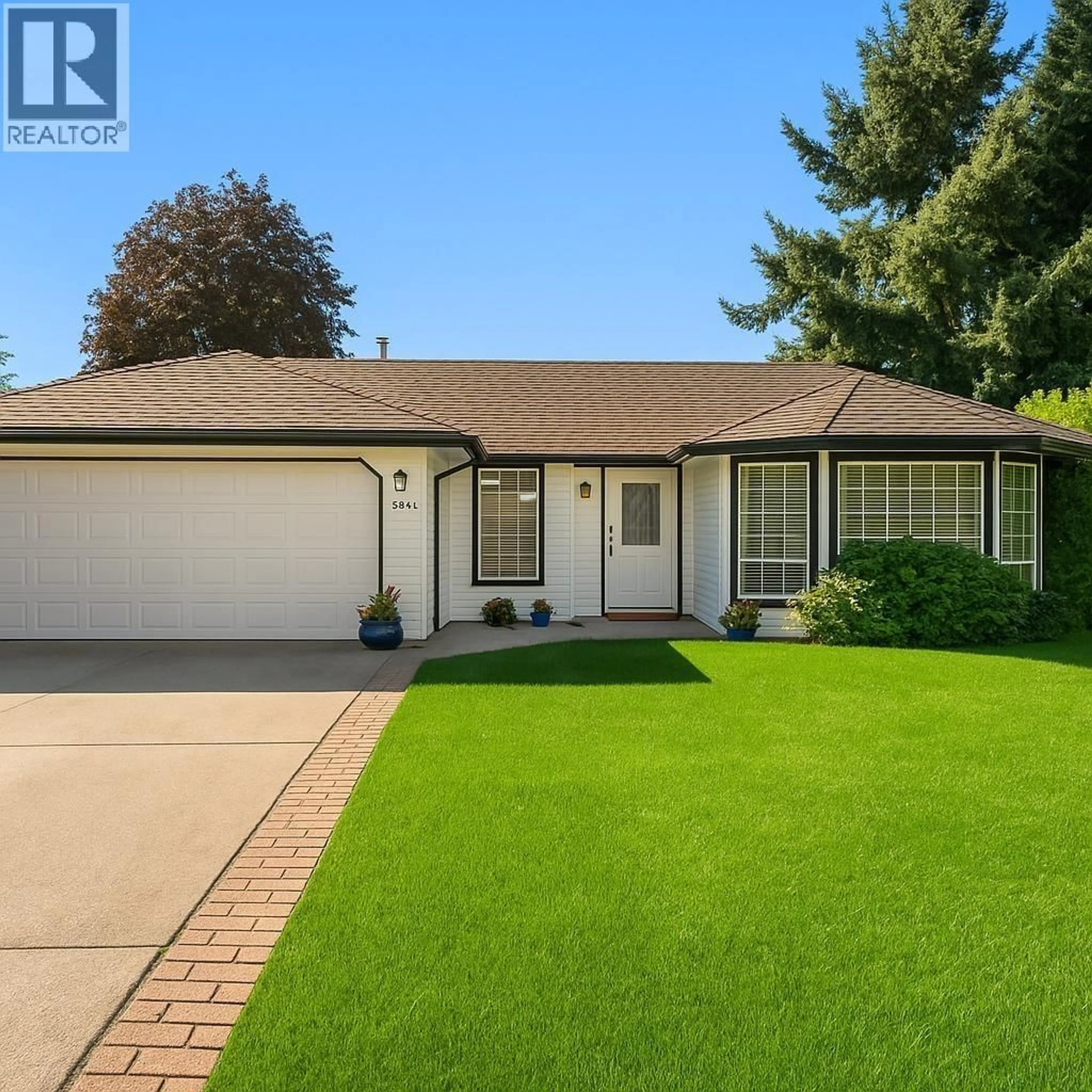 Home with vinyl exterior material, street for 12453 189A STREET, Pitt Meadows British Columbia V3Y2H2