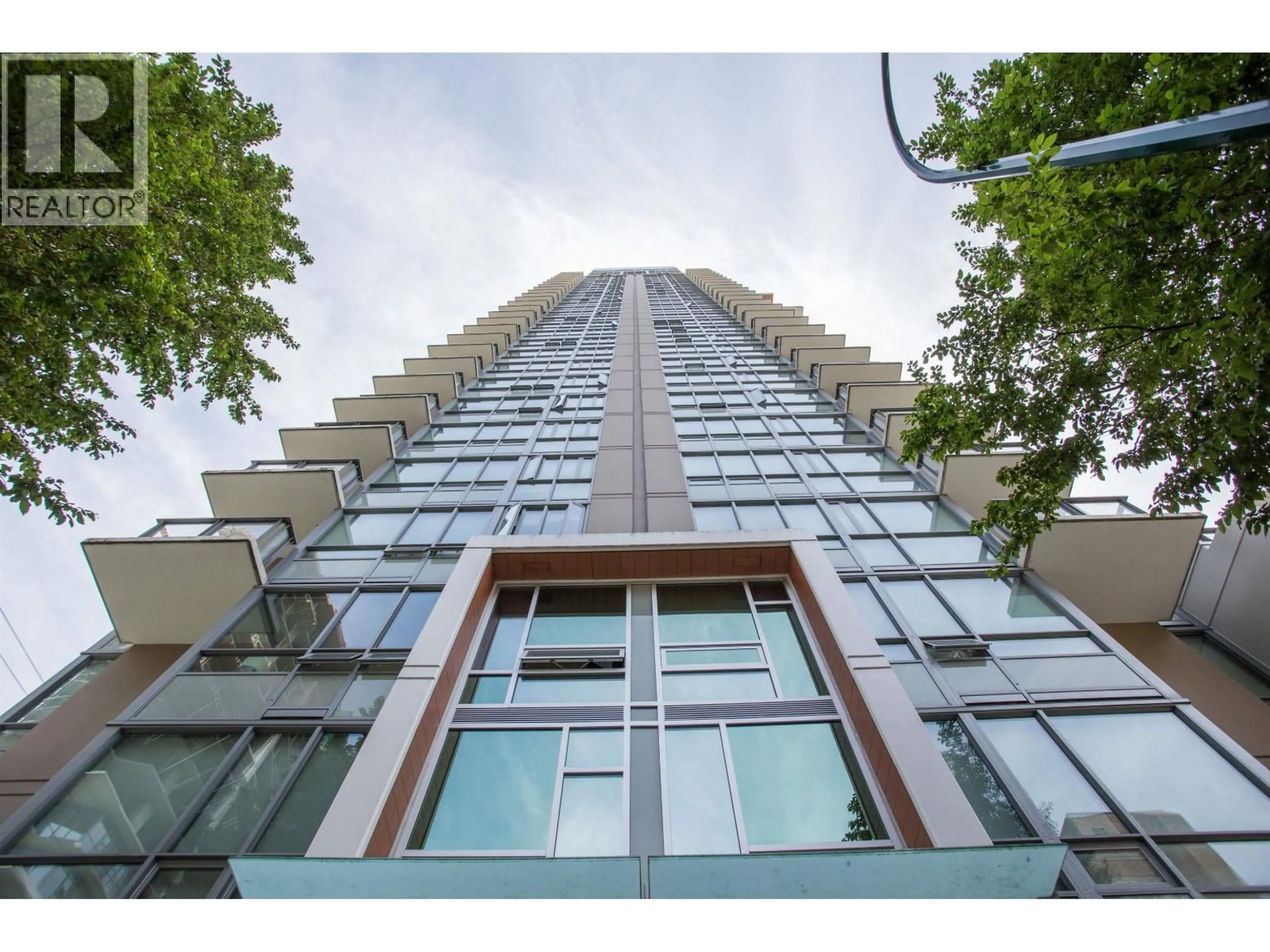 Indoor foyer for 2207 - 1308 HORNBY STREET, Vancouver British Columbia V6Z0C5