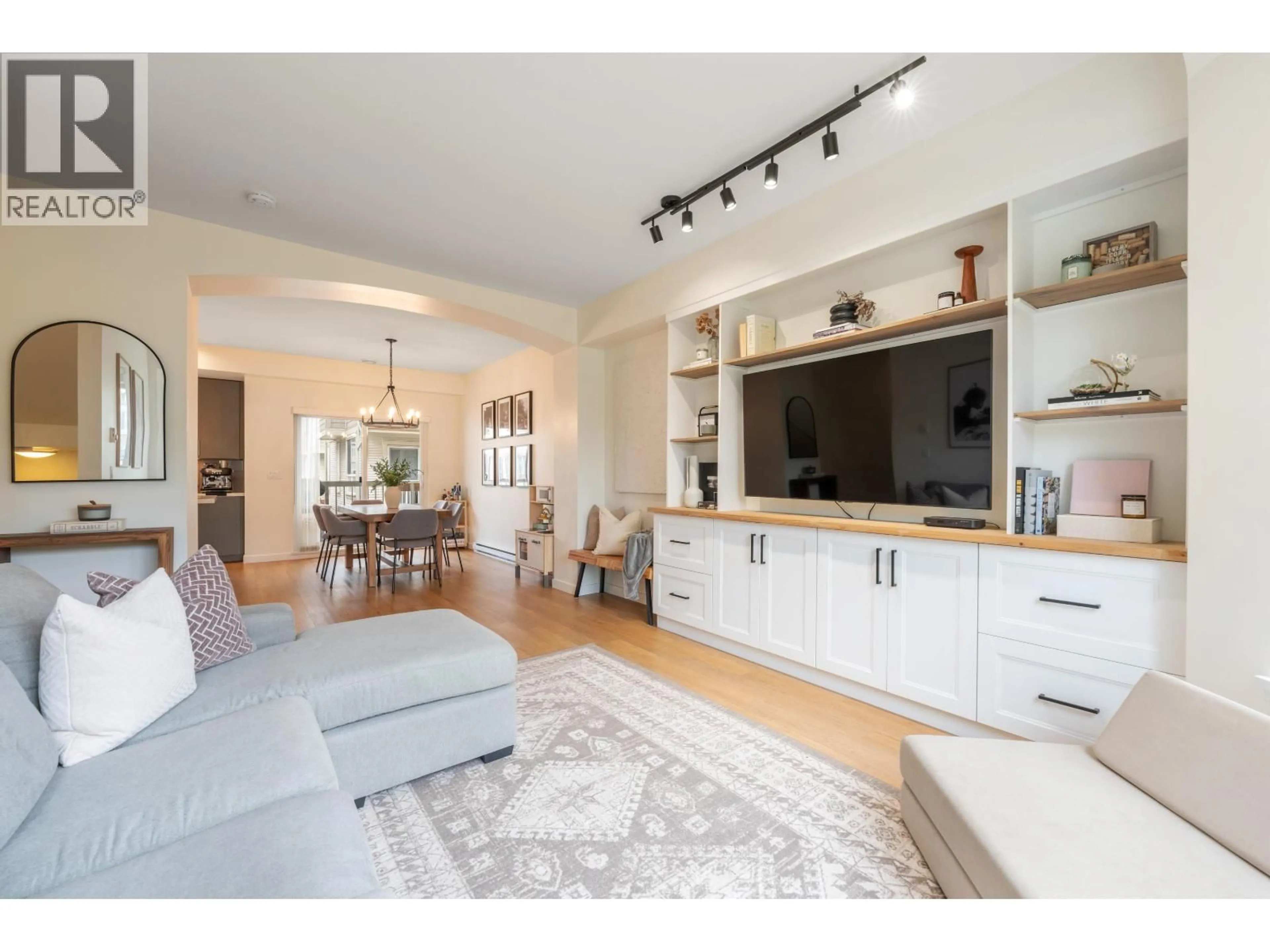 Living room with furniture, wood/laminate floor for 9 - 6180 ALDER STREET, Richmond British Columbia V6Y0C9