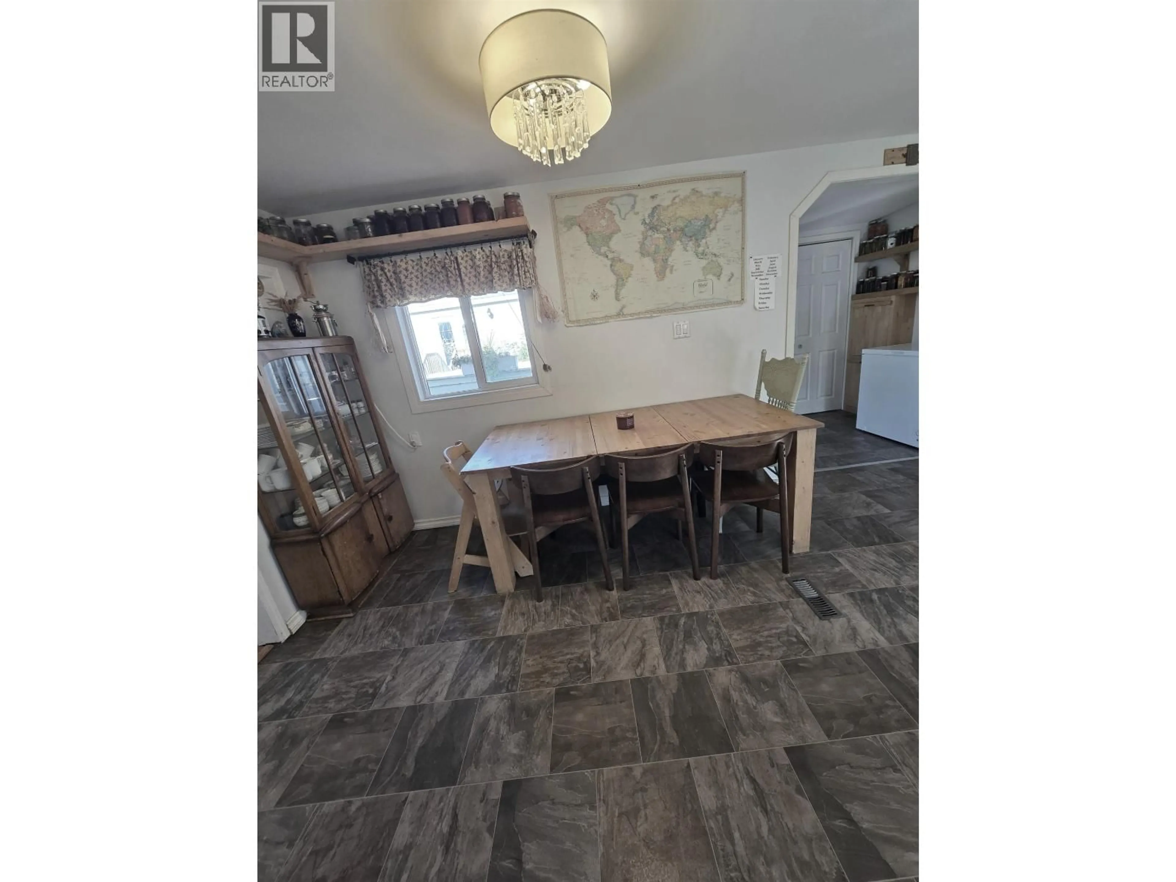 Dining room, ceramic/tile floor for 10531 102 STREET, Taylor British Columbia V0C2K0