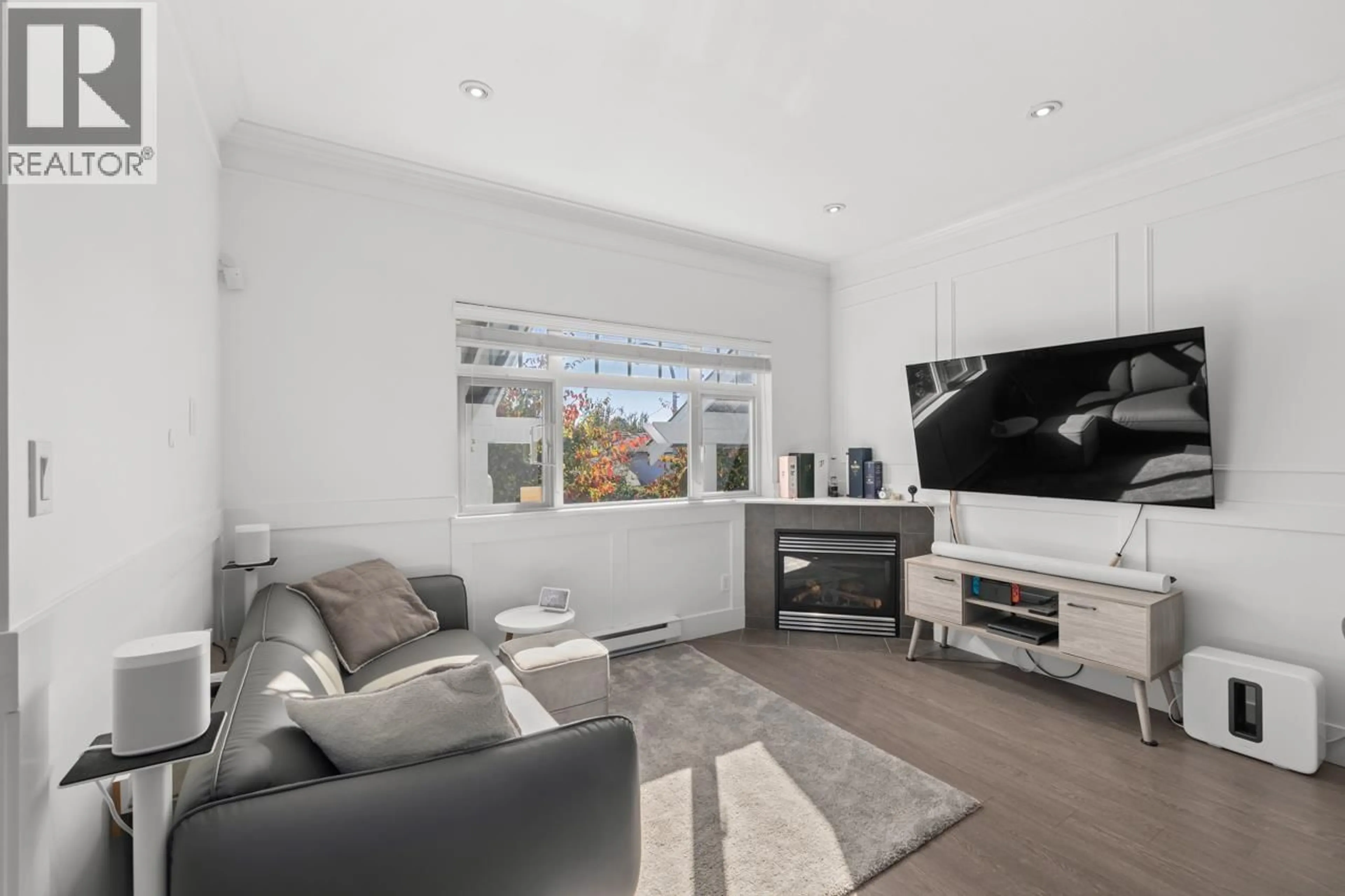 Living room with furniture, unknown for 3 - 3799 GRANVILLE AVENUE, Richmond British Columbia V7C1C8