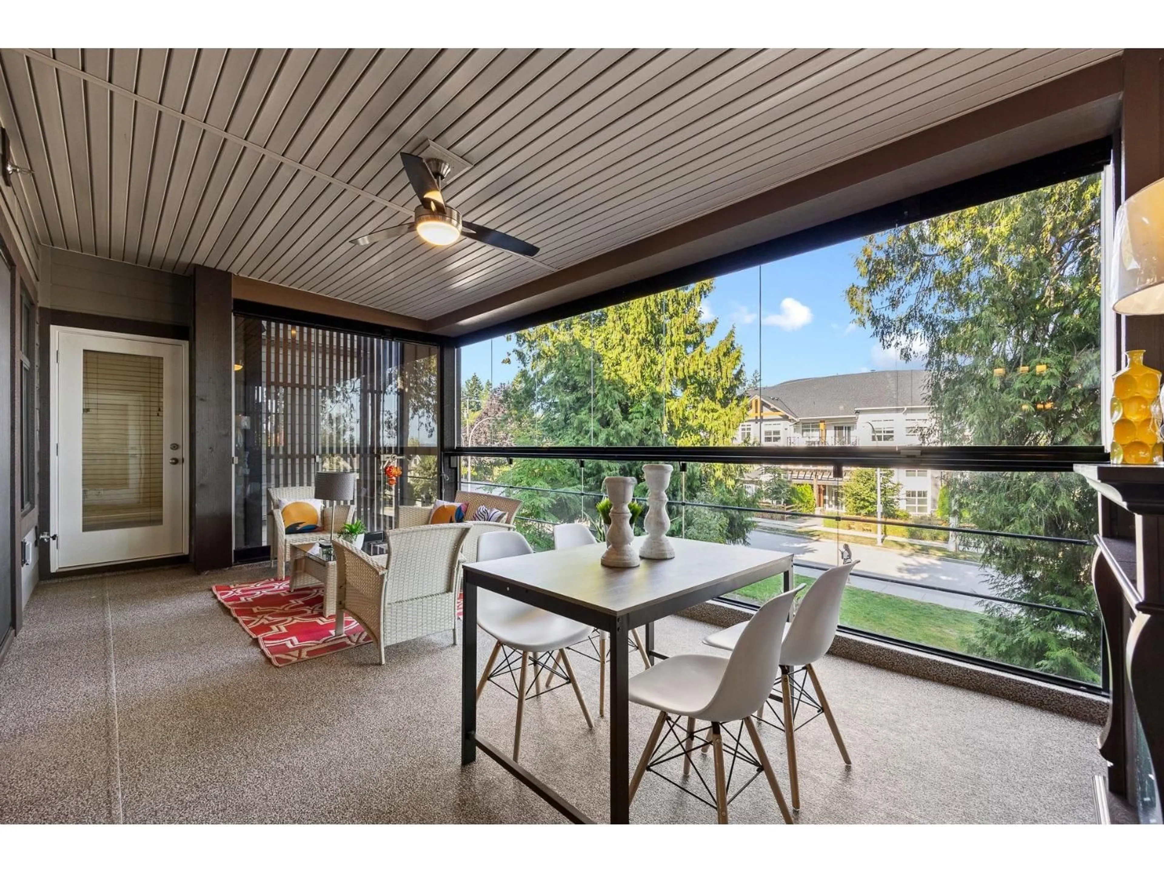 Patio, water/lake/river/ocean view for 307 - 3585 146A, Surrey British Columbia V4P0G9