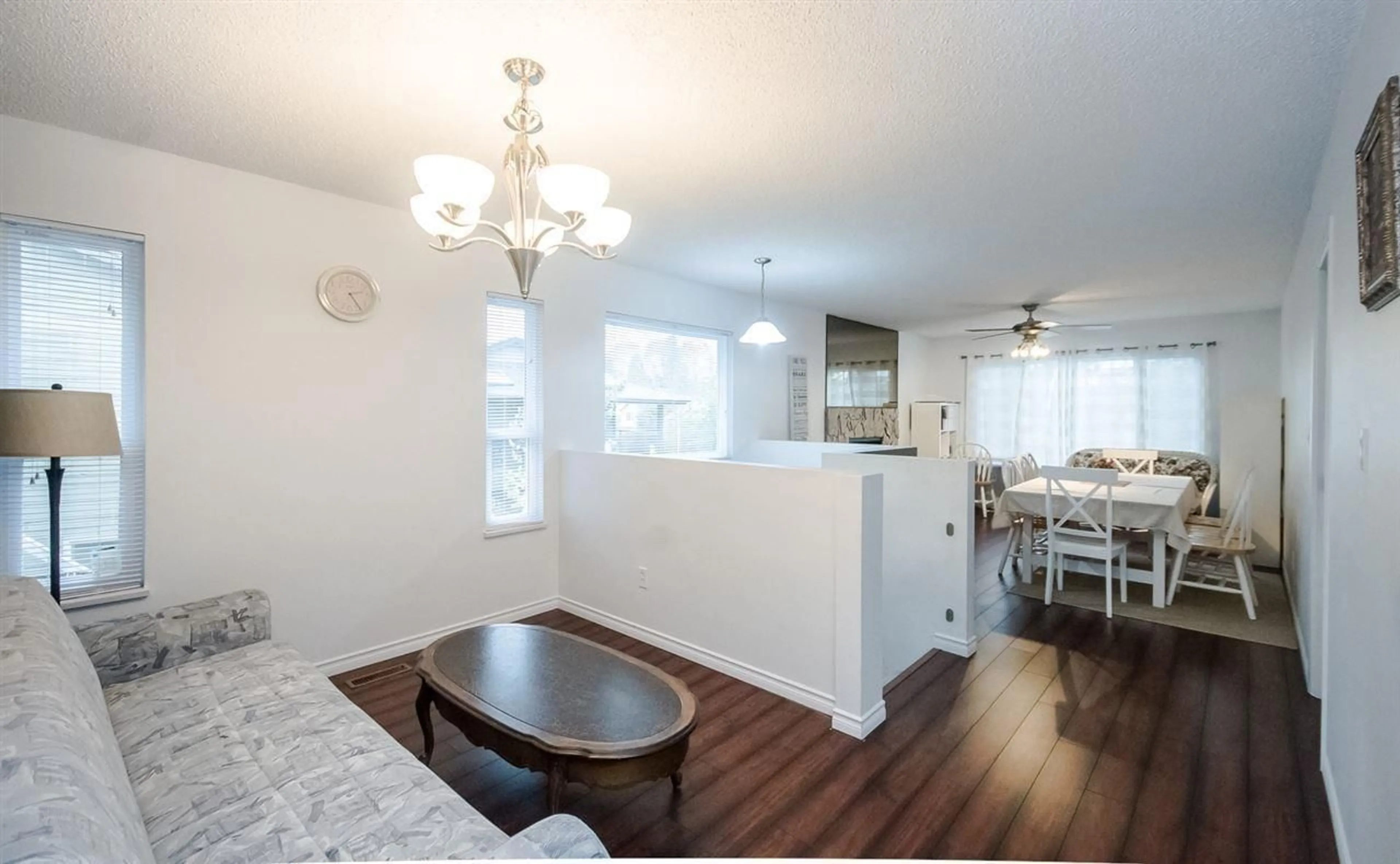 Dining room, wood/laminate floor for 15026 98A, Surrey British Columbia V3R8H3