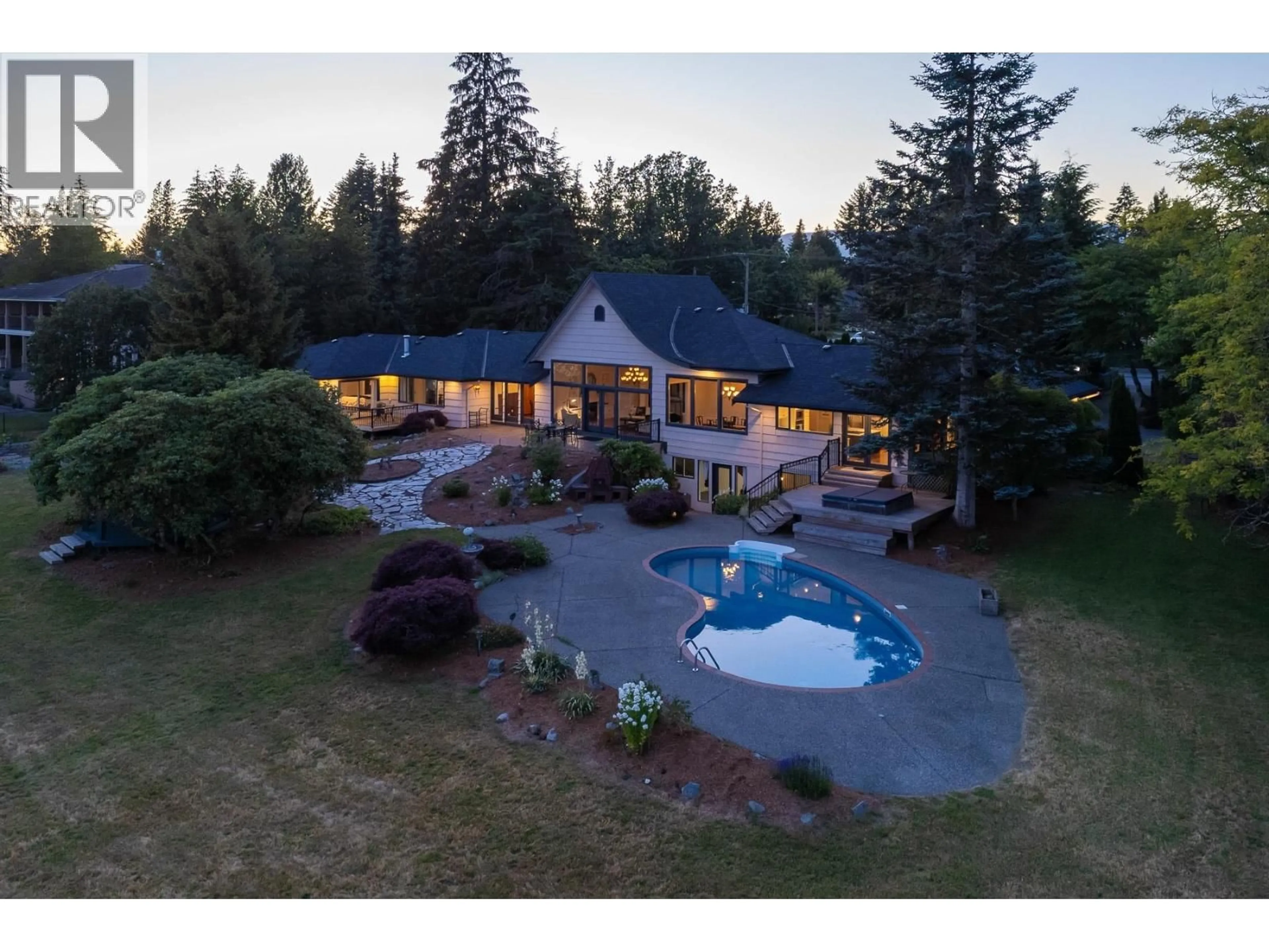 A pic from outside/outdoor area/front of a property/back of a property/a pic from drone, water/lake/river/ocean view for 21850 RIVER ROAD, Maple Ridge British Columbia V2X2C1
