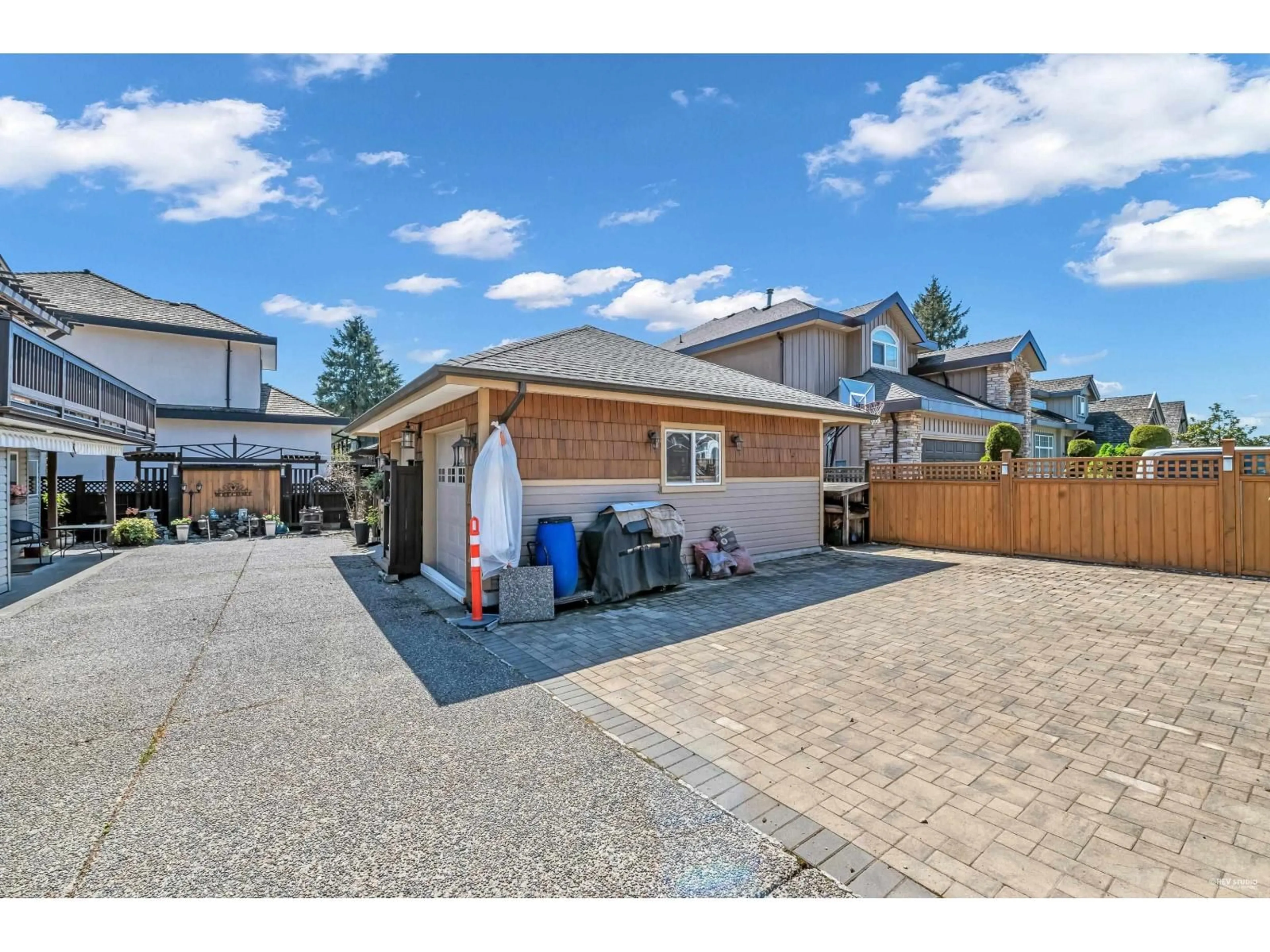 A pic from outside/outdoor area/front of a property/back of a property/a pic from drone, street for 6083 126, Surrey British Columbia V3X1V7
