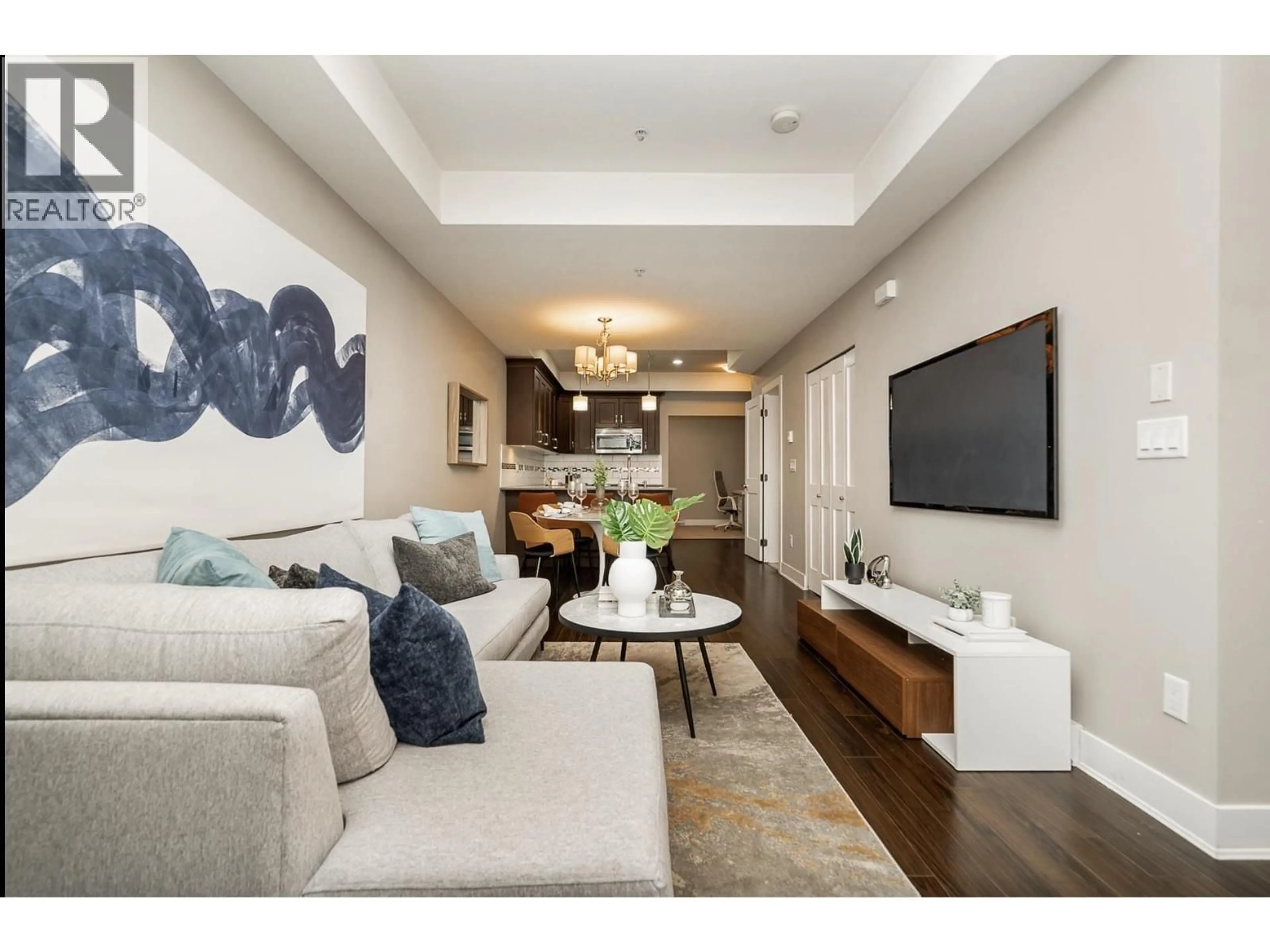 Living room with furniture, unknown for 109 - 828 ROYAL AVENUE, New Westminster British Columbia V3M1J9