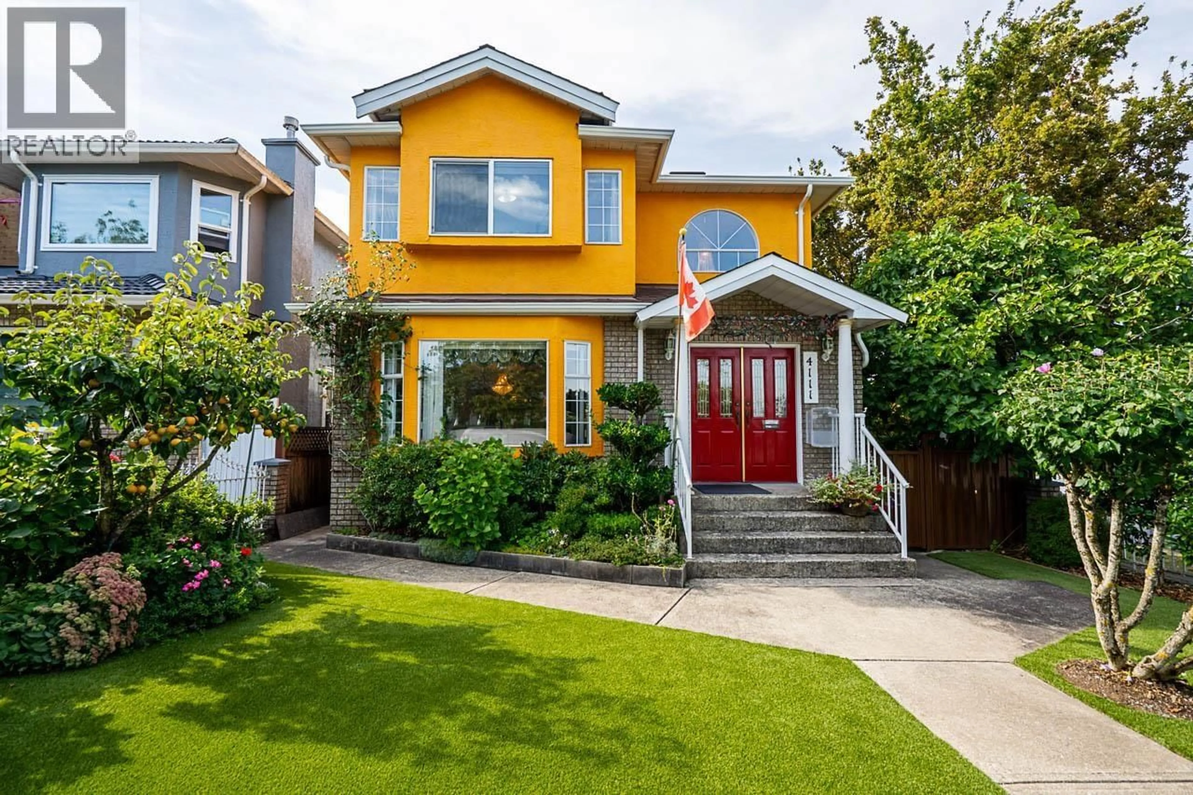 Home with vinyl exterior material, street for 4111 RUPERT STREET, Vancouver British Columbia V5R2H5