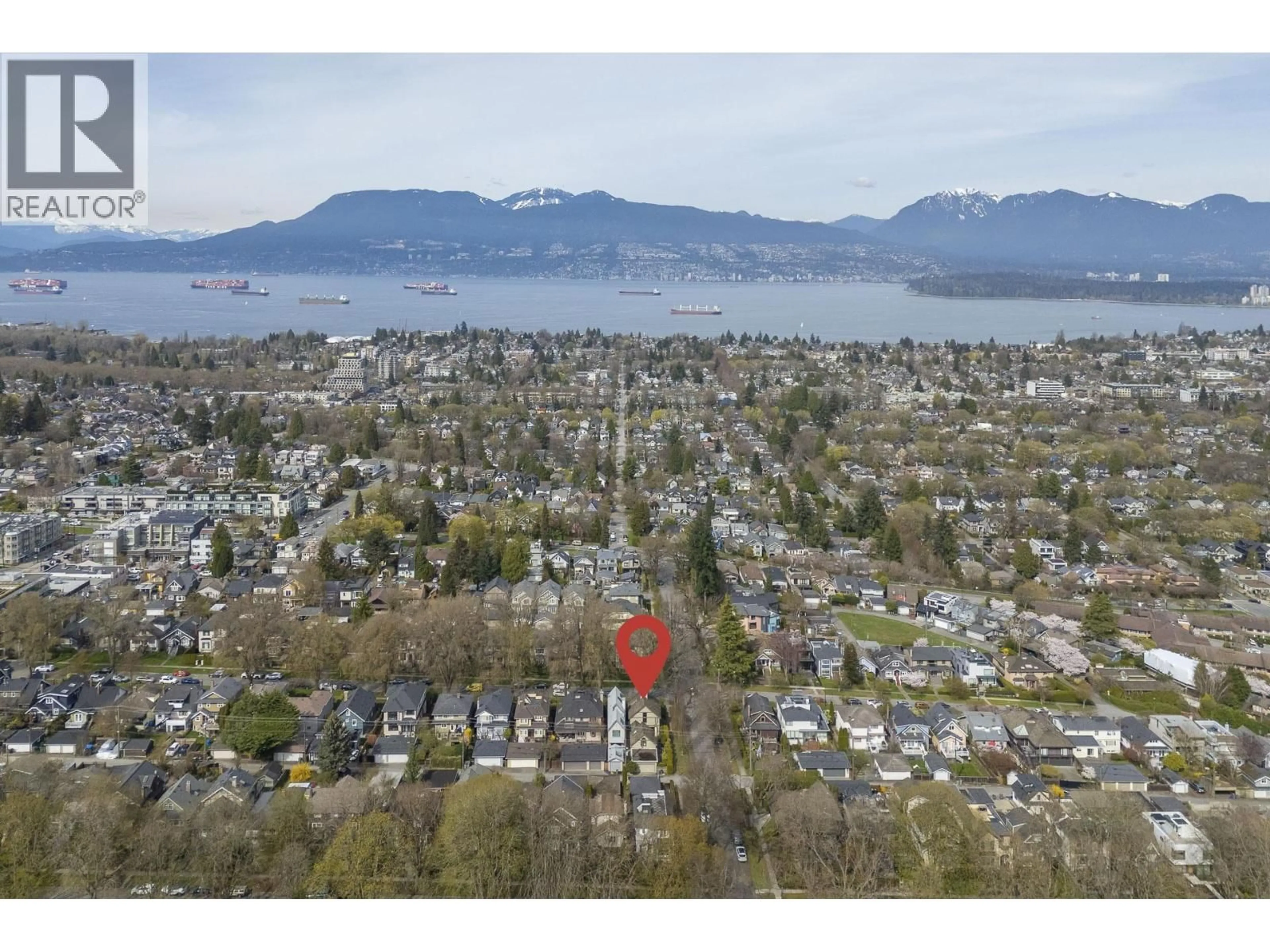 A pic from outside/outdoor area/front of a property/back of a property/a pic from drone, mountain view for 3502 18TH AVENUE, Vancouver British Columbia V6B0A5