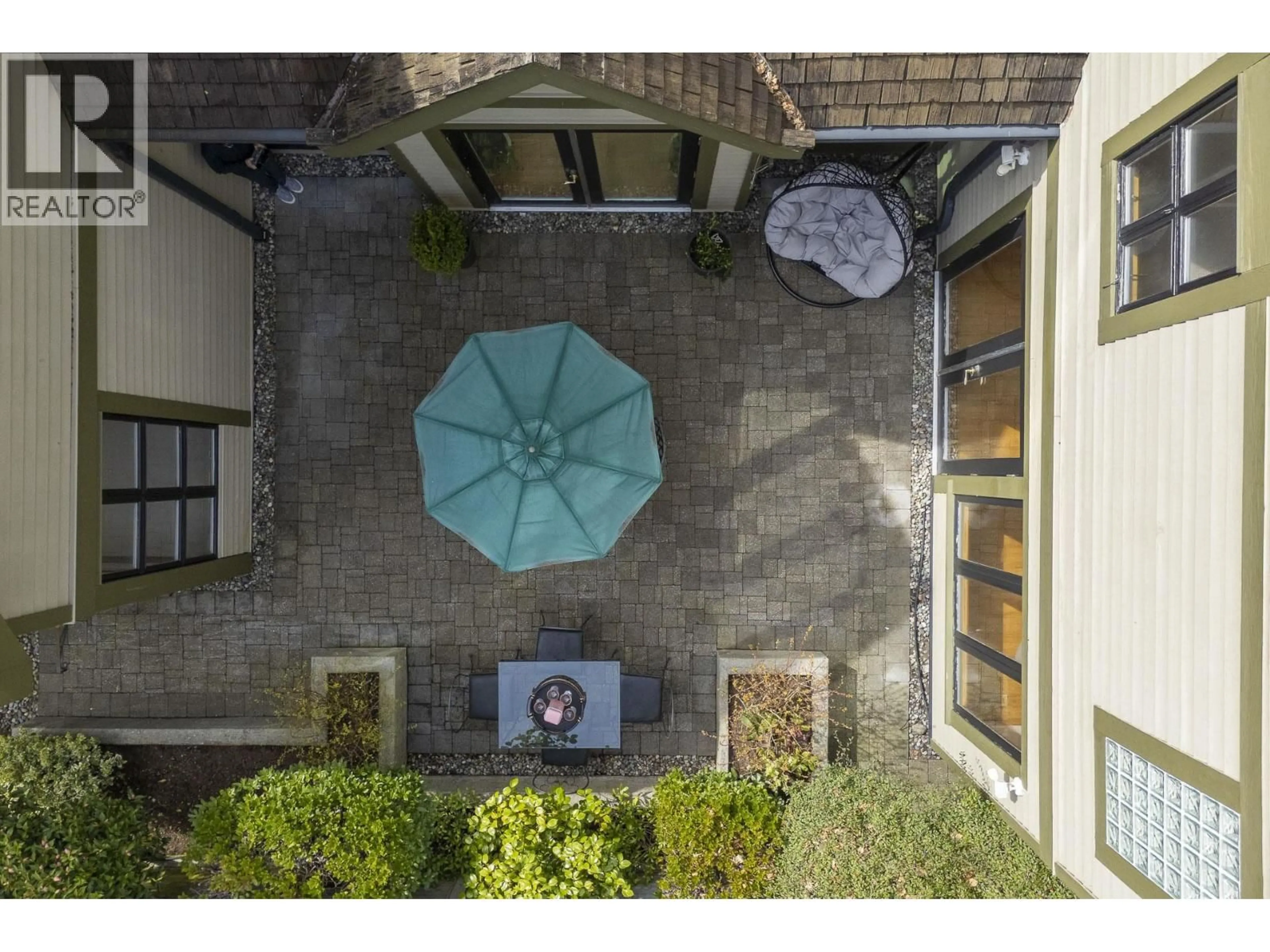 Unknown for 3502 18TH AVENUE, Vancouver British Columbia V6B0A5