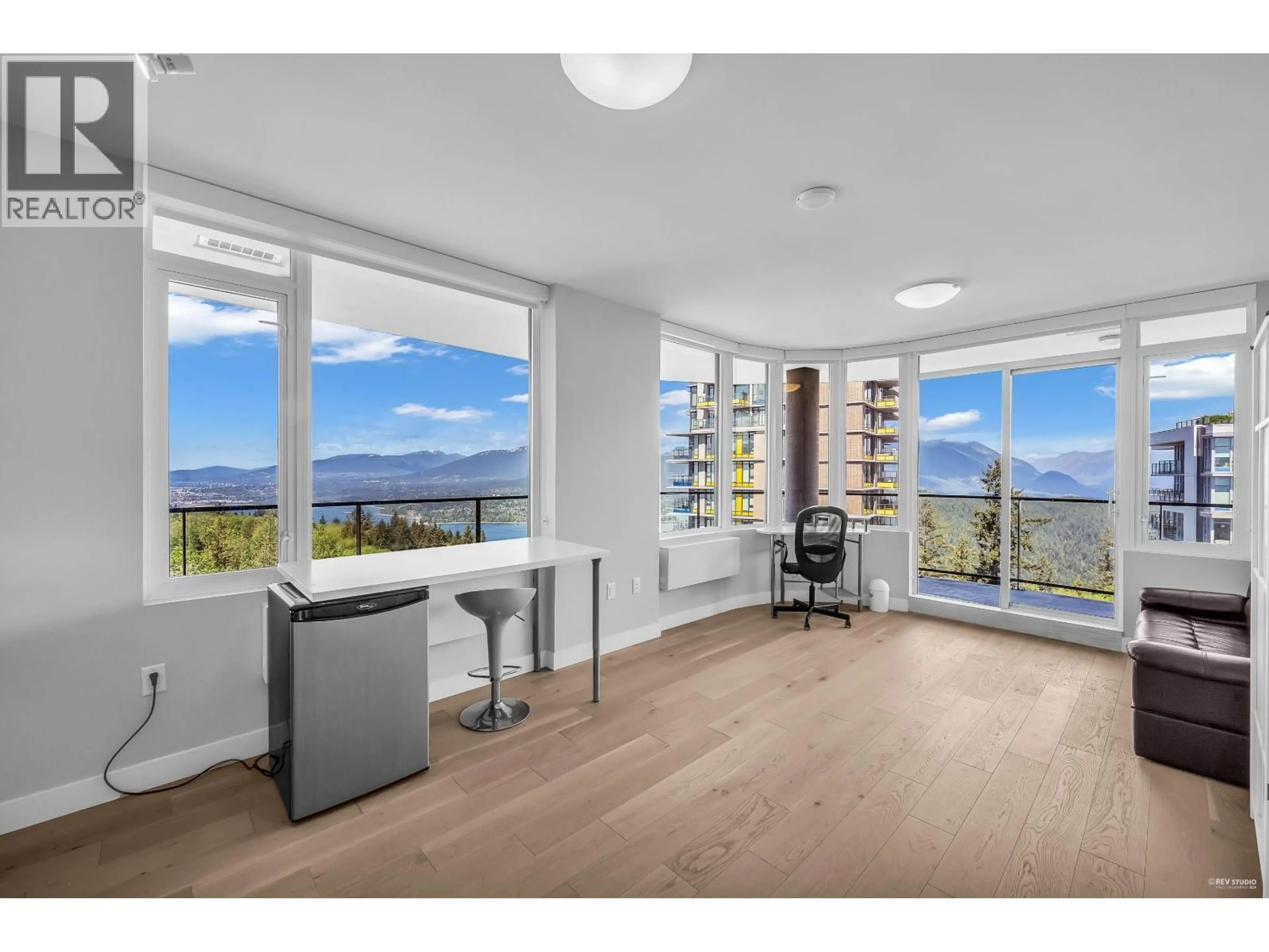 A pic of a room for 1201 - 8761 UNIVERSITY CRESCENT, Burnaby British Columbia V5A4Y8
