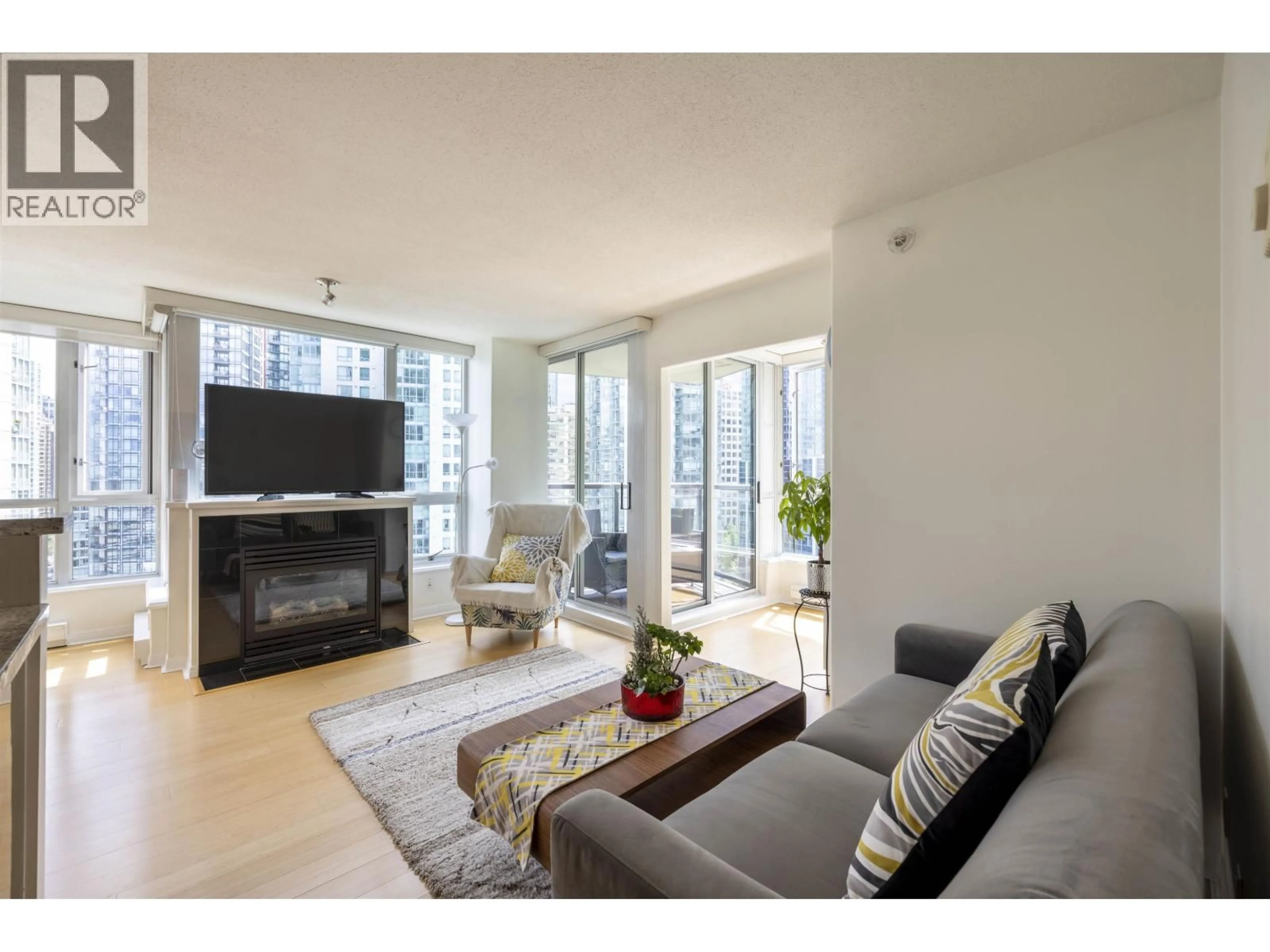 Living room with furniture, unknown for 2201 - 1328 PENDER STREET, Vancouver British Columbia V6E4T1