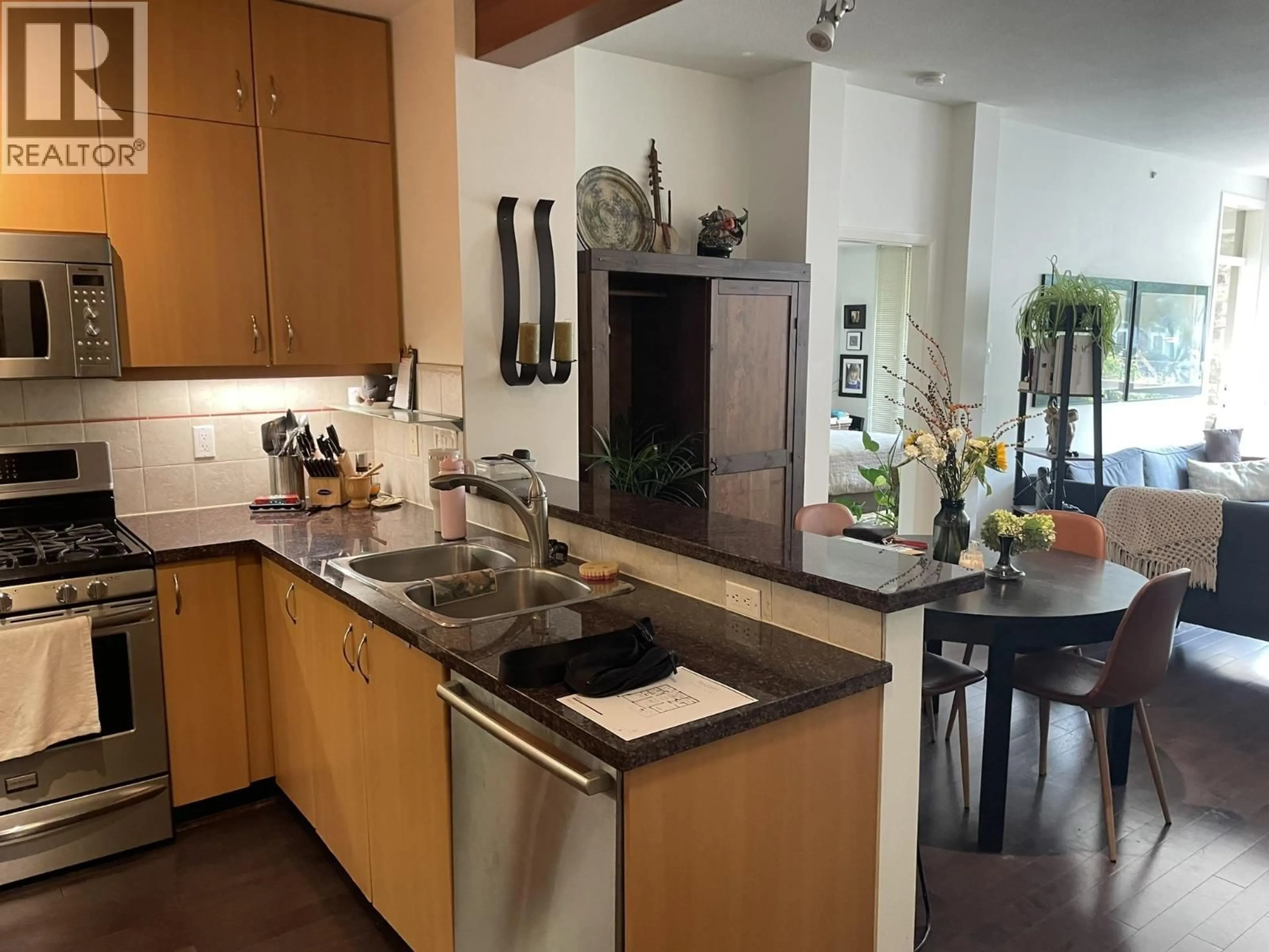 Unknown for 109 - 580 RAVEN WOODS DRIVE, North Vancouver British Columbia V7G2T2