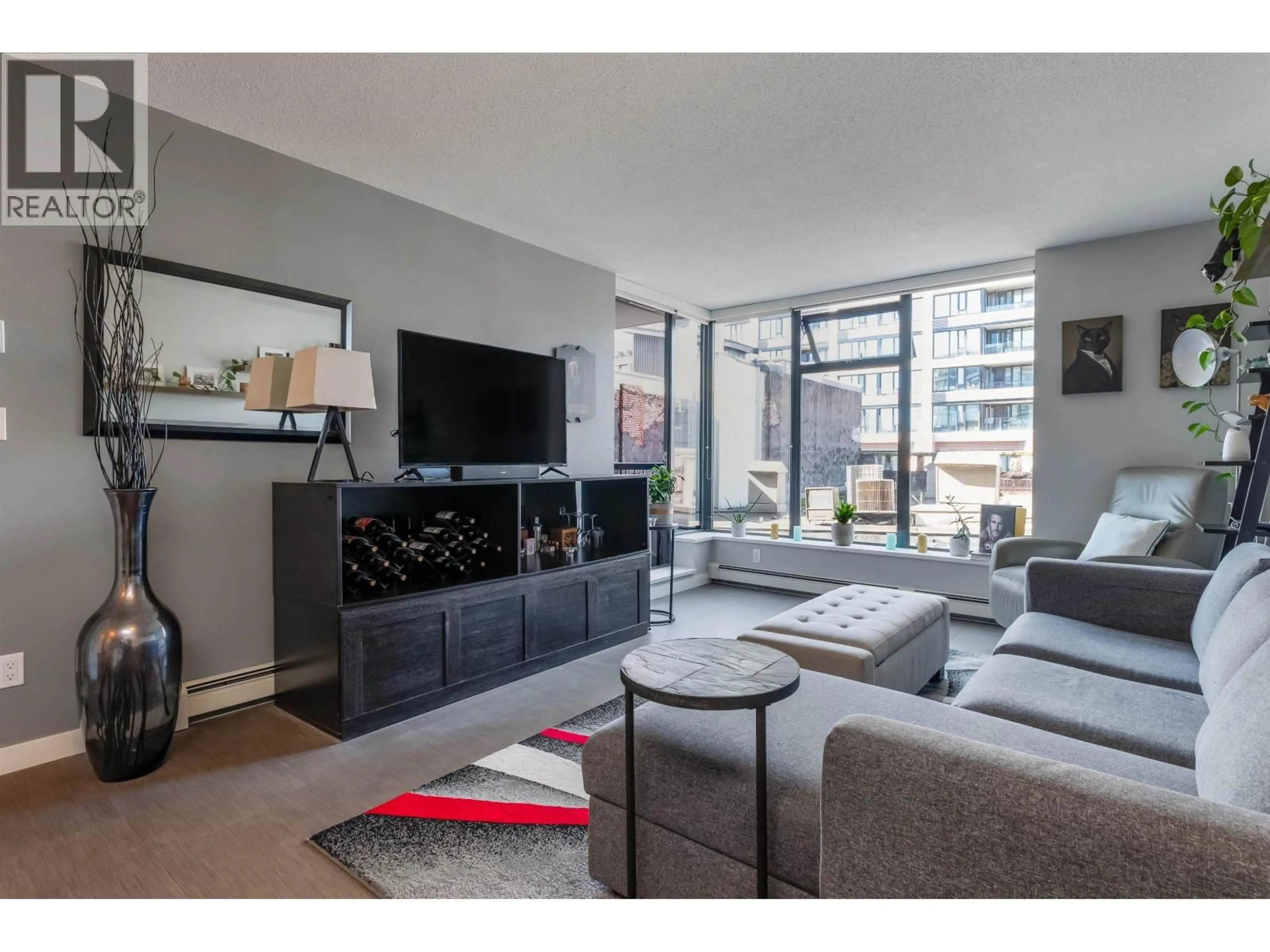 Living room with furniture, unknown for 606 - 66 CORDOVA STREET, Vancouver British Columbia V6B0L2