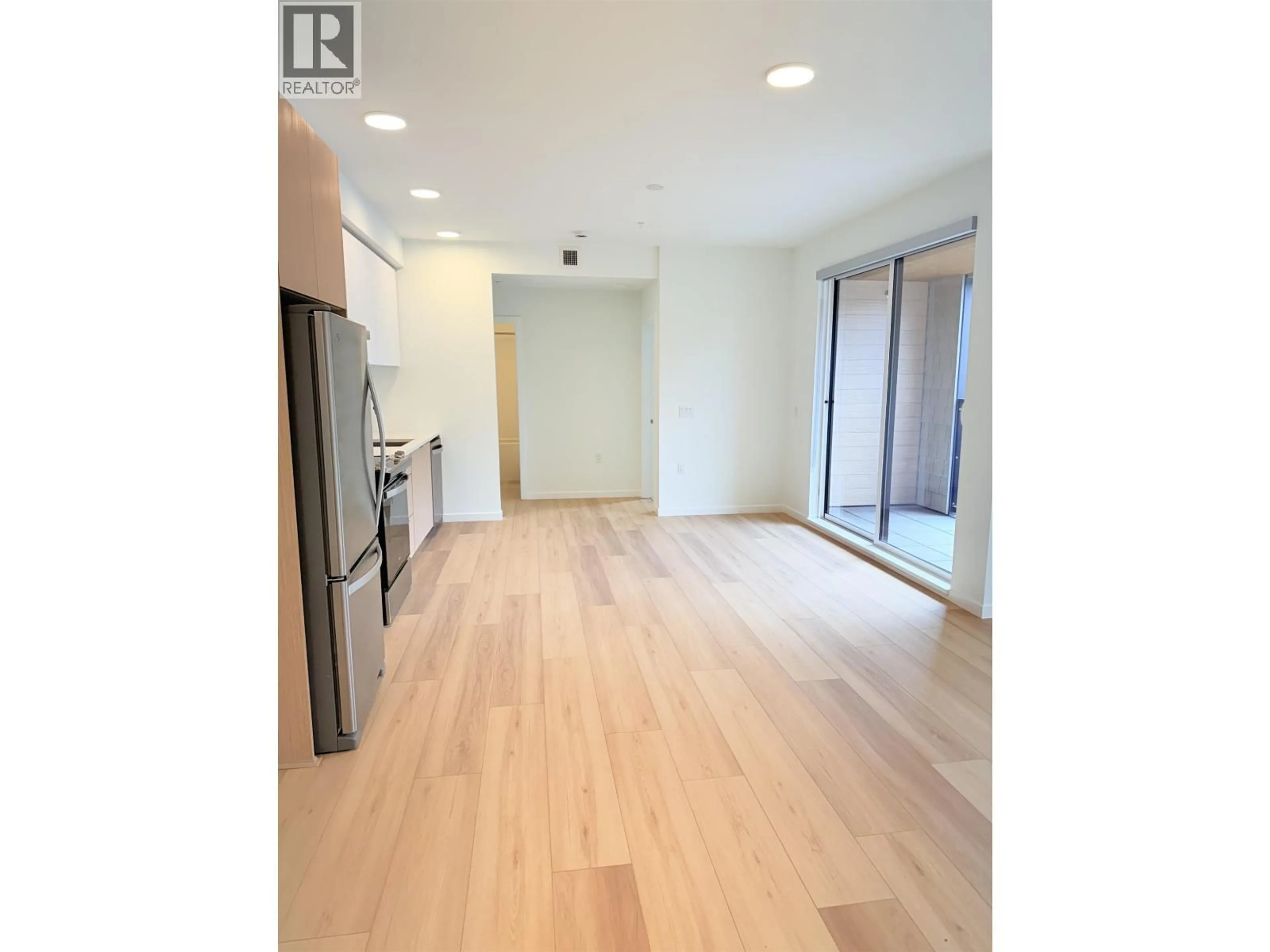 Unknown for 400 - 37994 SECOND AVENUE, Squamish British Columbia V8B0C4