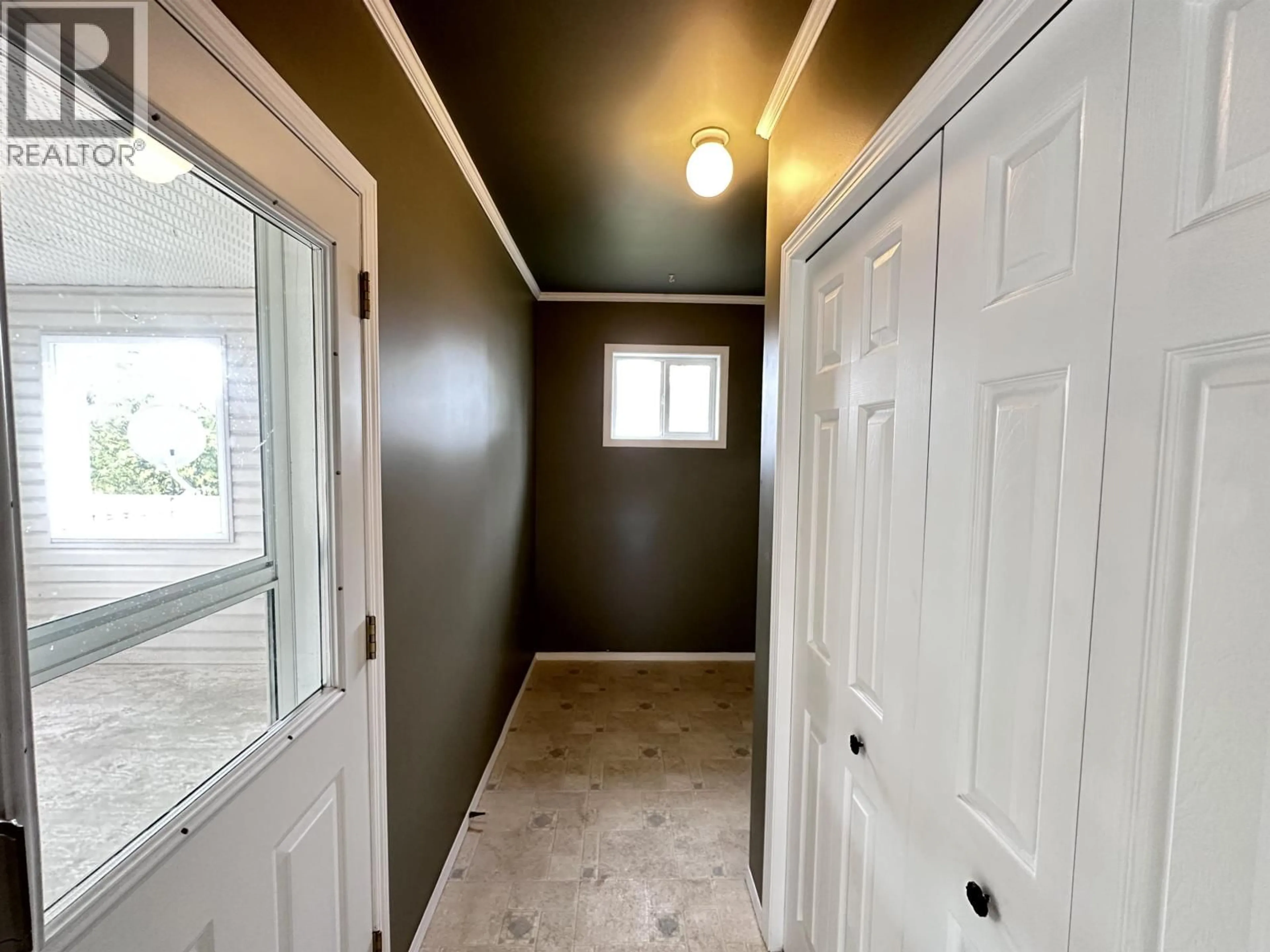 Indoor entryway for 5255 43 STREET, Fort Nelson British Columbia V0C1R0