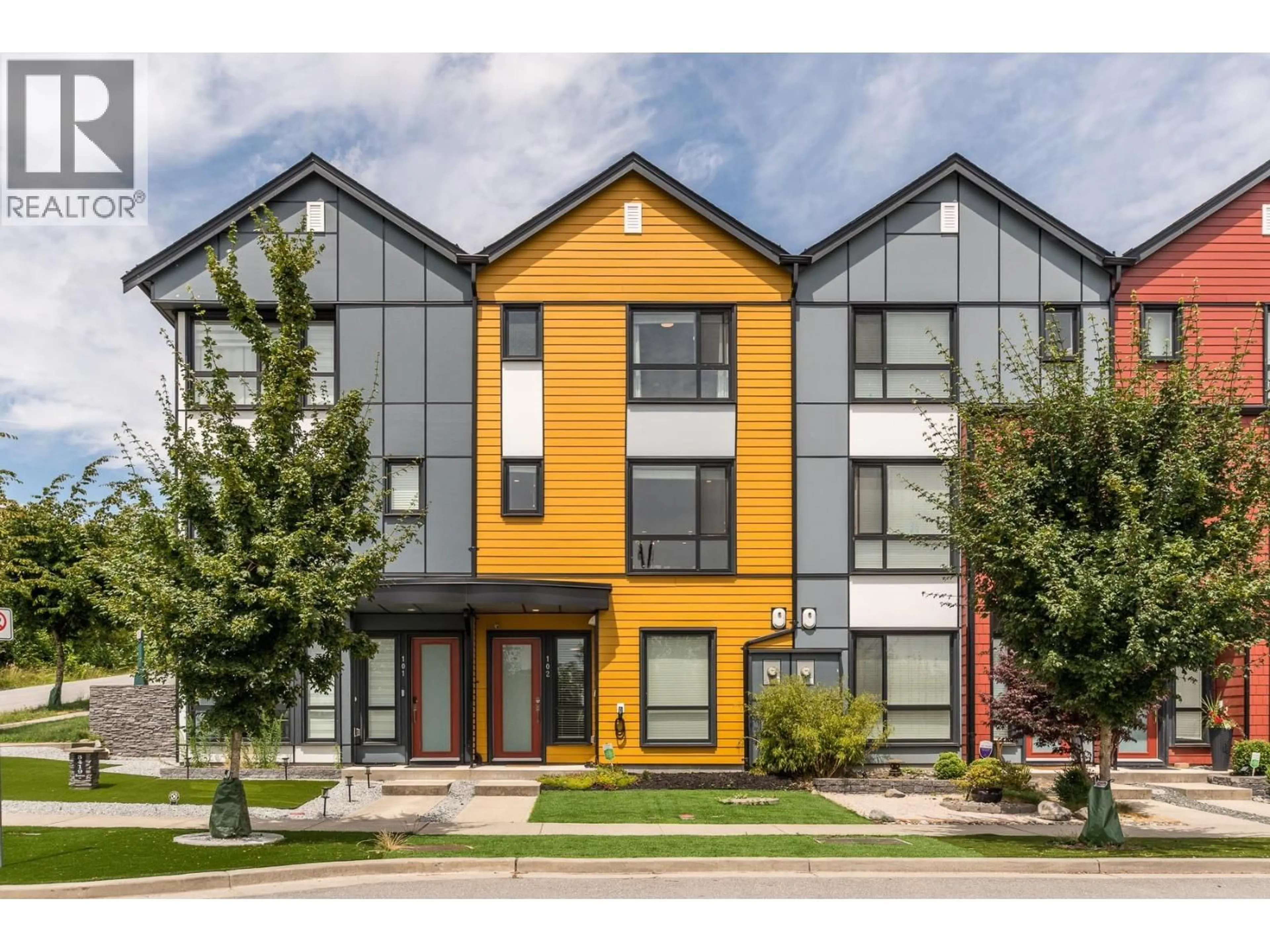 Home with brick exterior material, street for 102 - 3419 ROXTON AVENUE, Coquitlam British Columbia V3B0G7