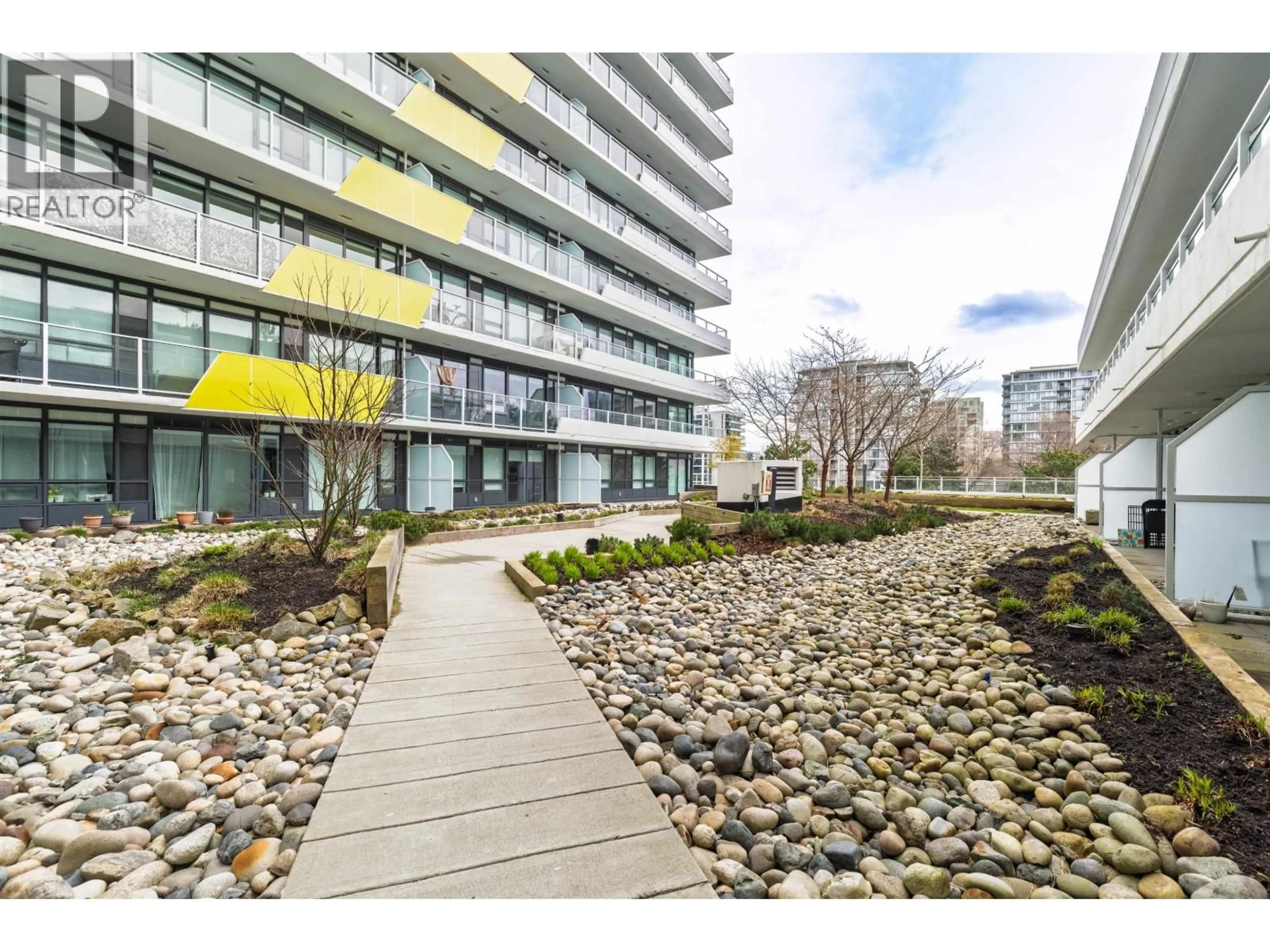 Patio, street for 1204 - 5766 GILBERT ROAD, Richmond British Columbia V7C0G2