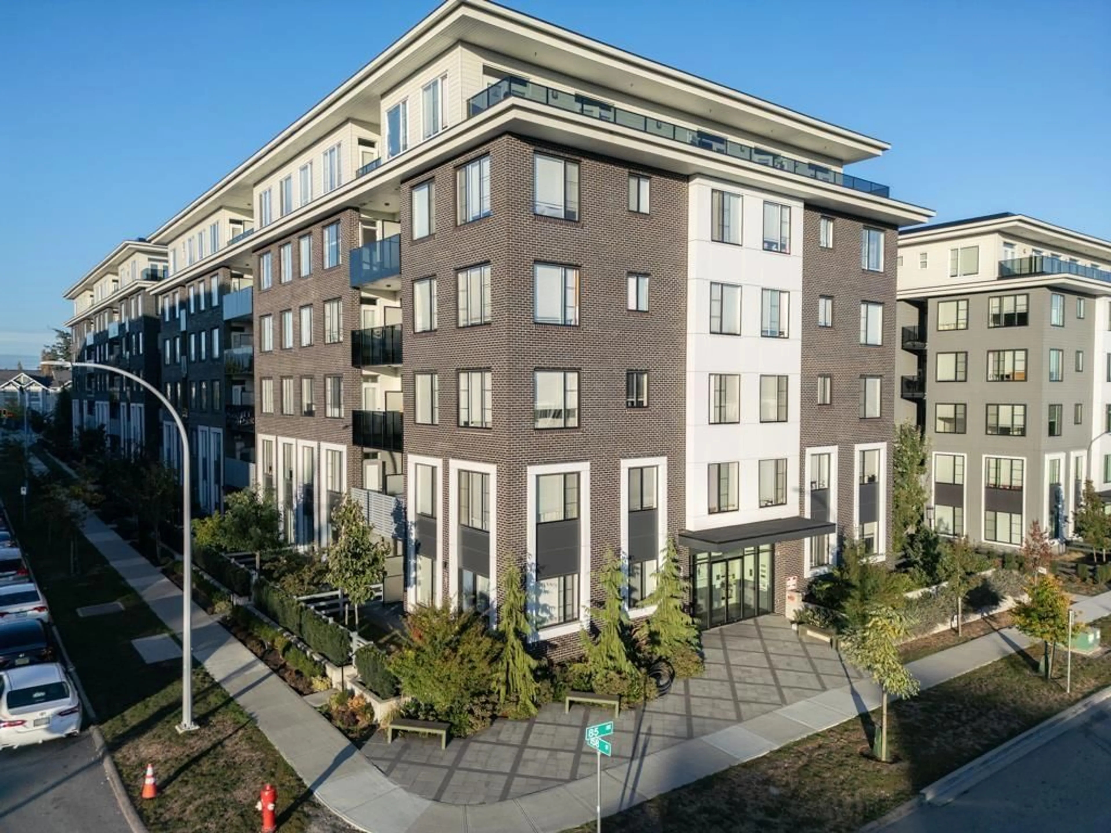 Unknown for 406 - 15815 85, Surrey British Columbia V4N6X5
