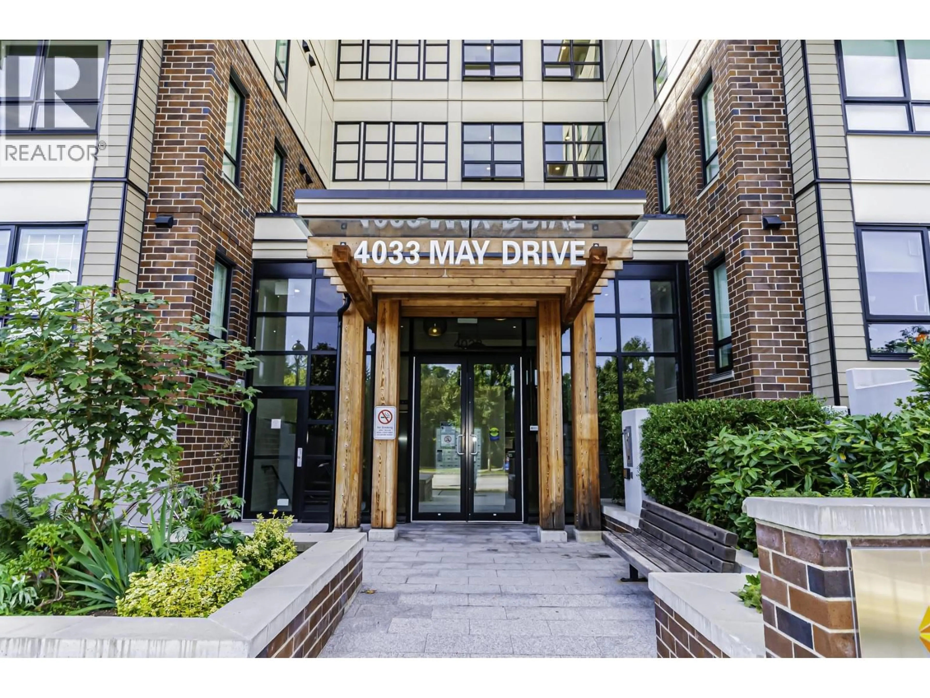 Indoor entryway for 223 - 4033 MAY DRIVE, Richmond British Columbia V6X0T3