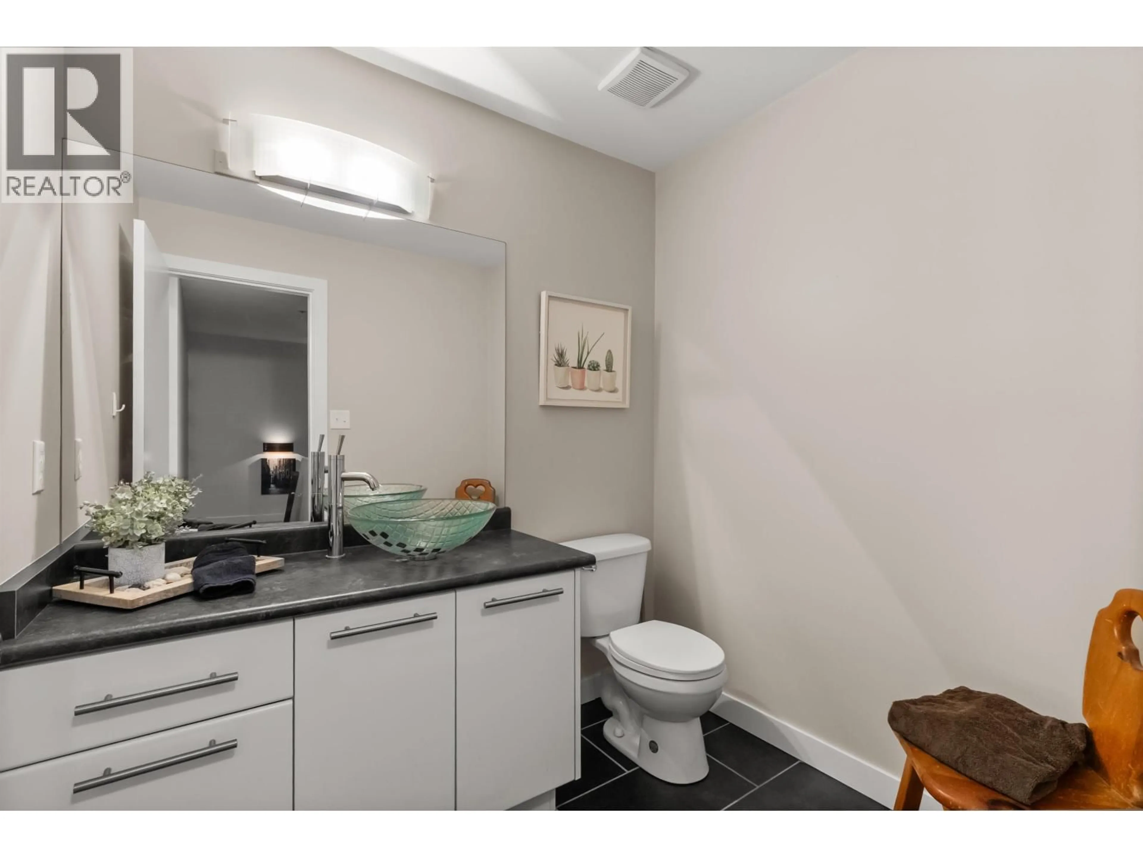 Standard bathroom, unknown for 8 - 2120 CENTRAL AVENUE, Port Coquitlam British Columbia V3C1V5