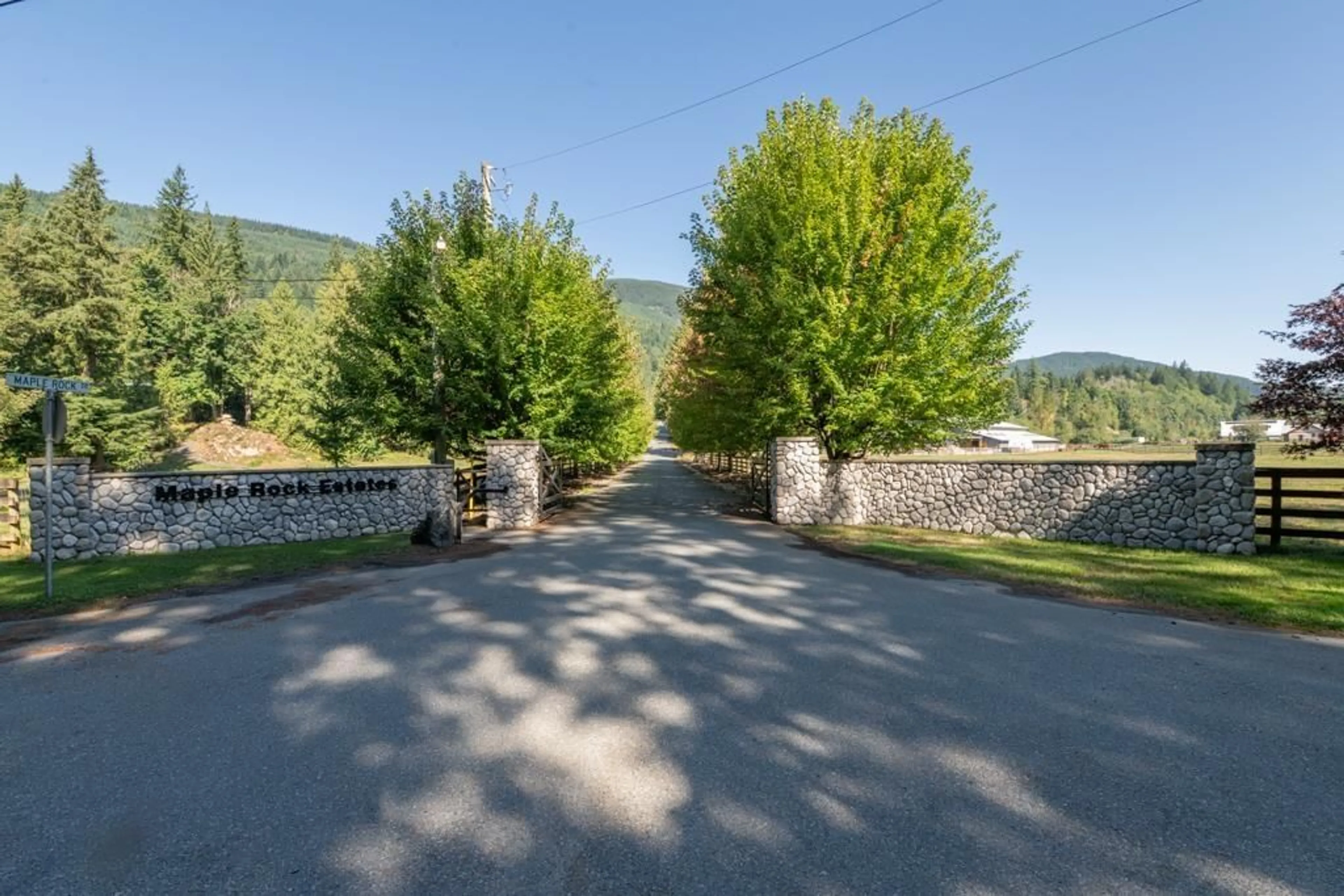 A pic from outside/outdoor area/front of a property/back of a property/a pic from drone, mountain view for 1400 MAPLE ROCK DRIVE, Columbia Valley British Columbia V2R4X5