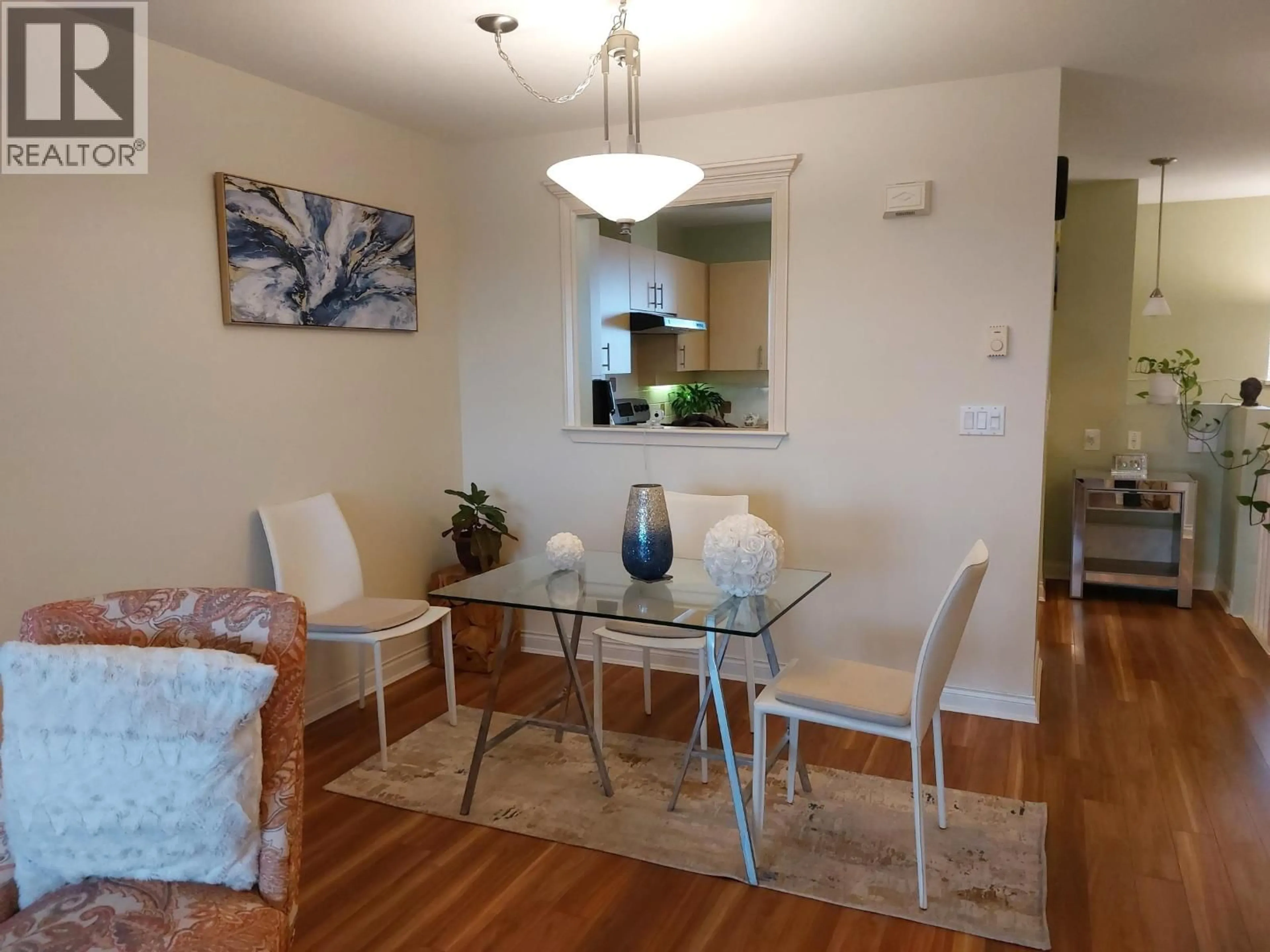Dining room, wood/laminate floor for 30 - 7238 18TH AVENUE, Burnaby British Columbia V3N1H3