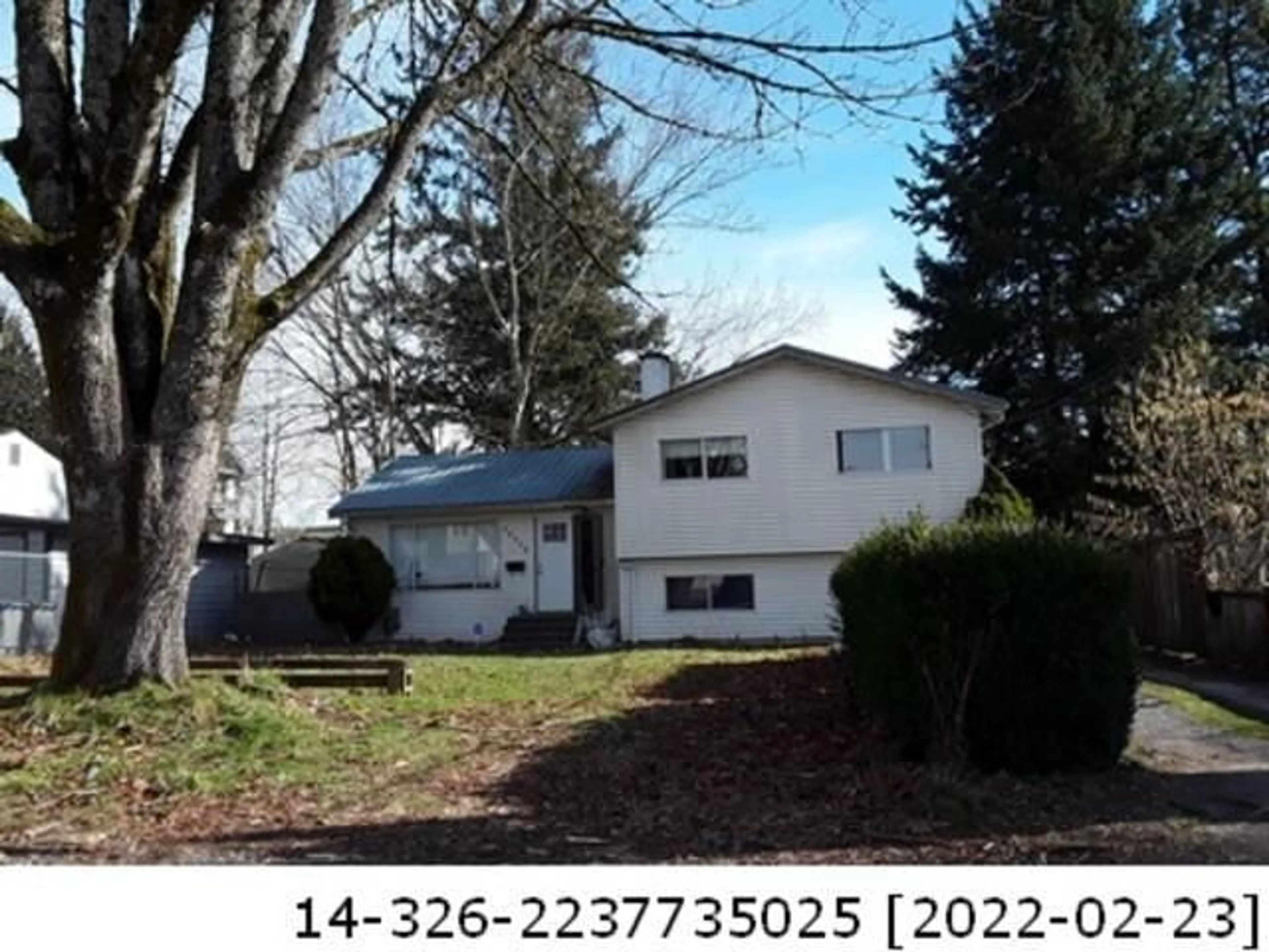 Home with vinyl exterior material, street for 10650 138, Surrey British Columbia V3T4K5