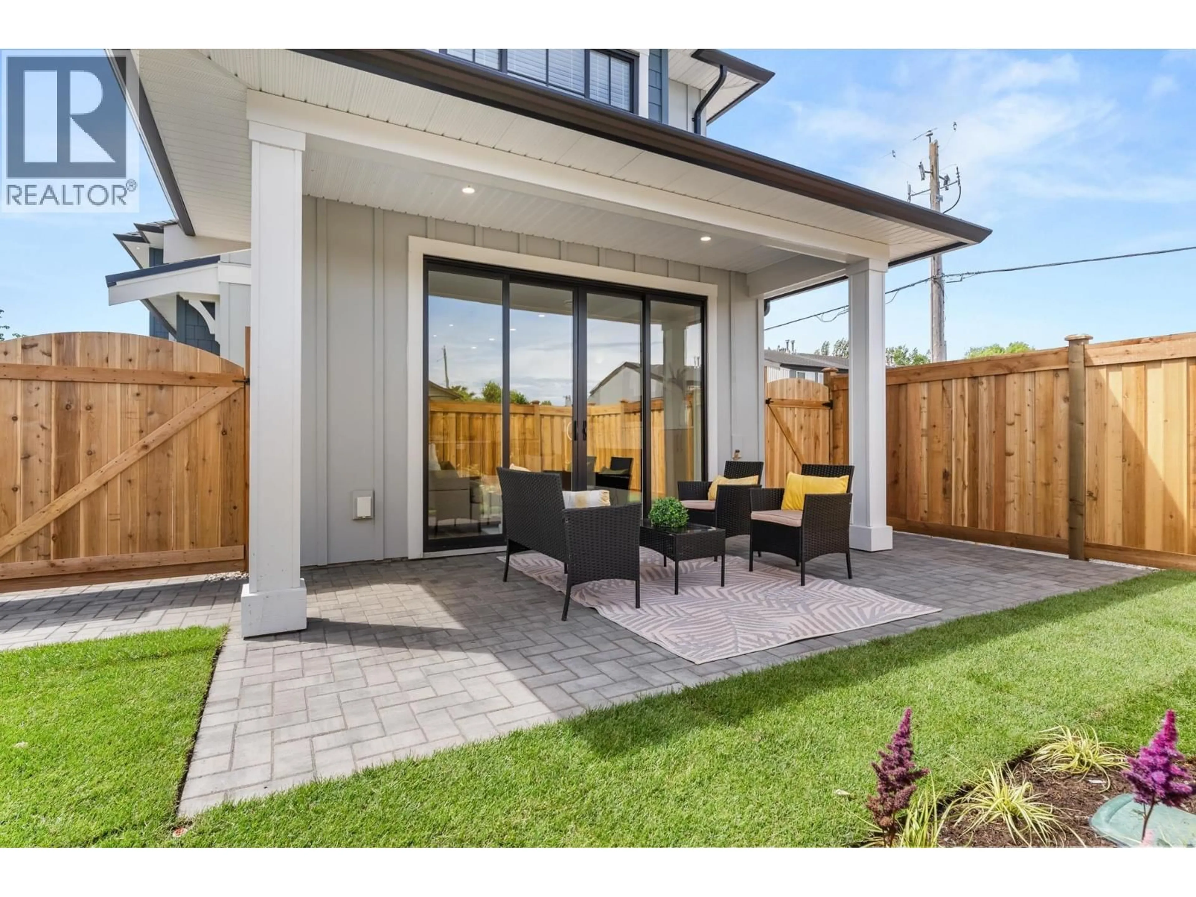 Patio, street for 11811 DUNFORD ROAD, Richmond British Columbia V7E3M6