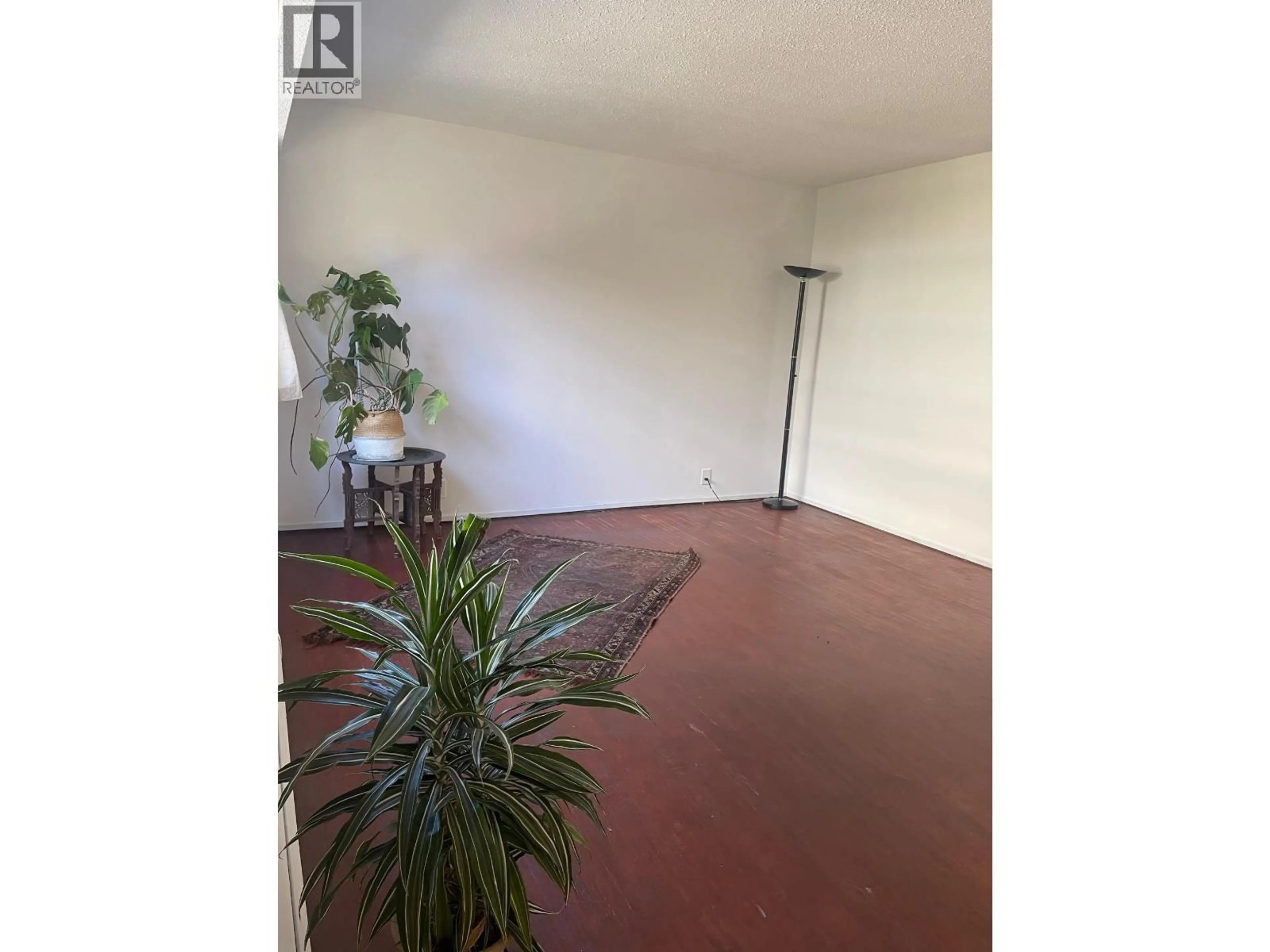 A pic of a room for 210 - 1050 JERVIS STREET, Vancouver British Columbia V6E2C1