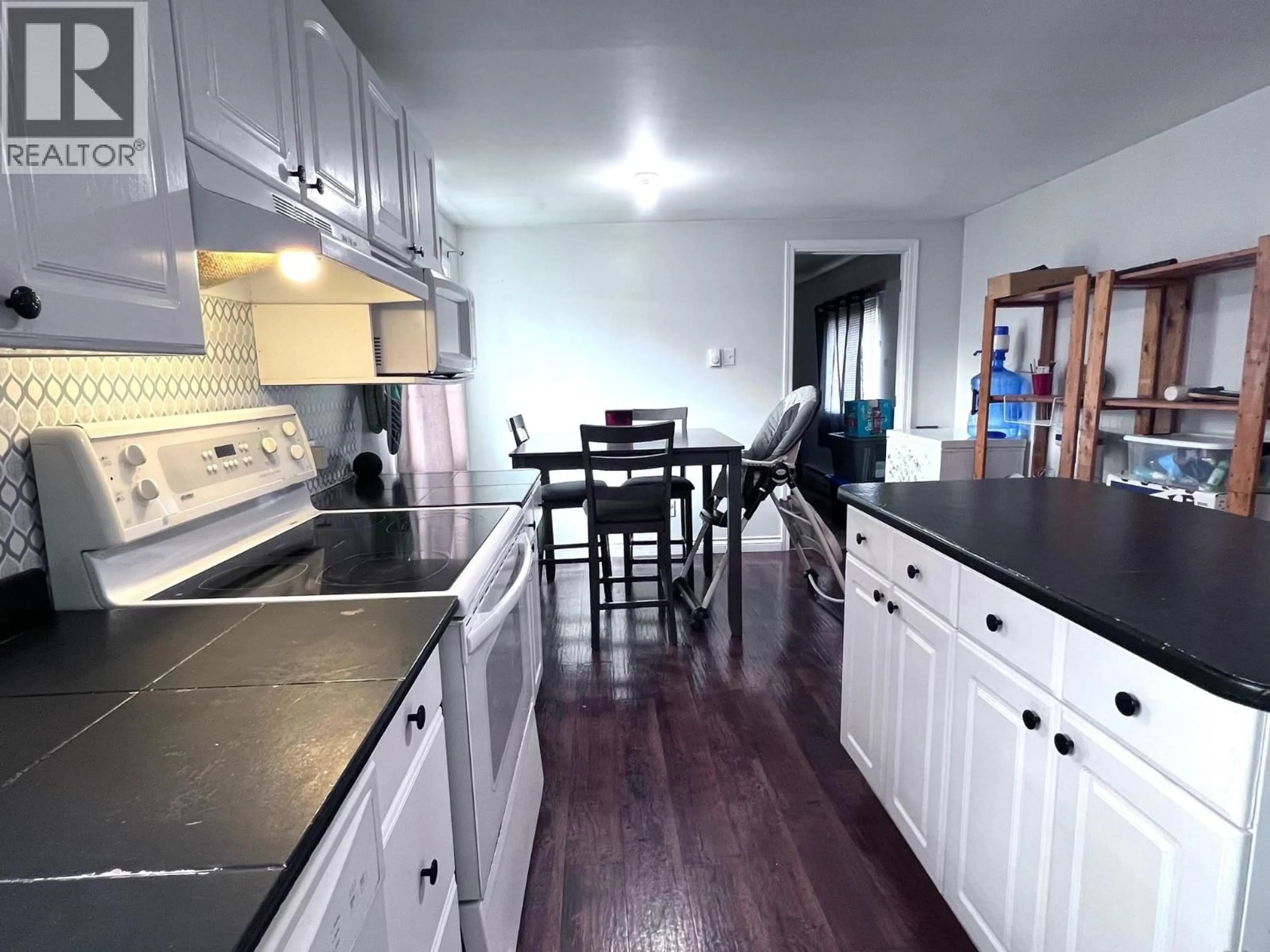 Open concept kitchen, unknown for 24 - 95 LAIDLAW ROAD, Smithers British Columbia V0J2N6