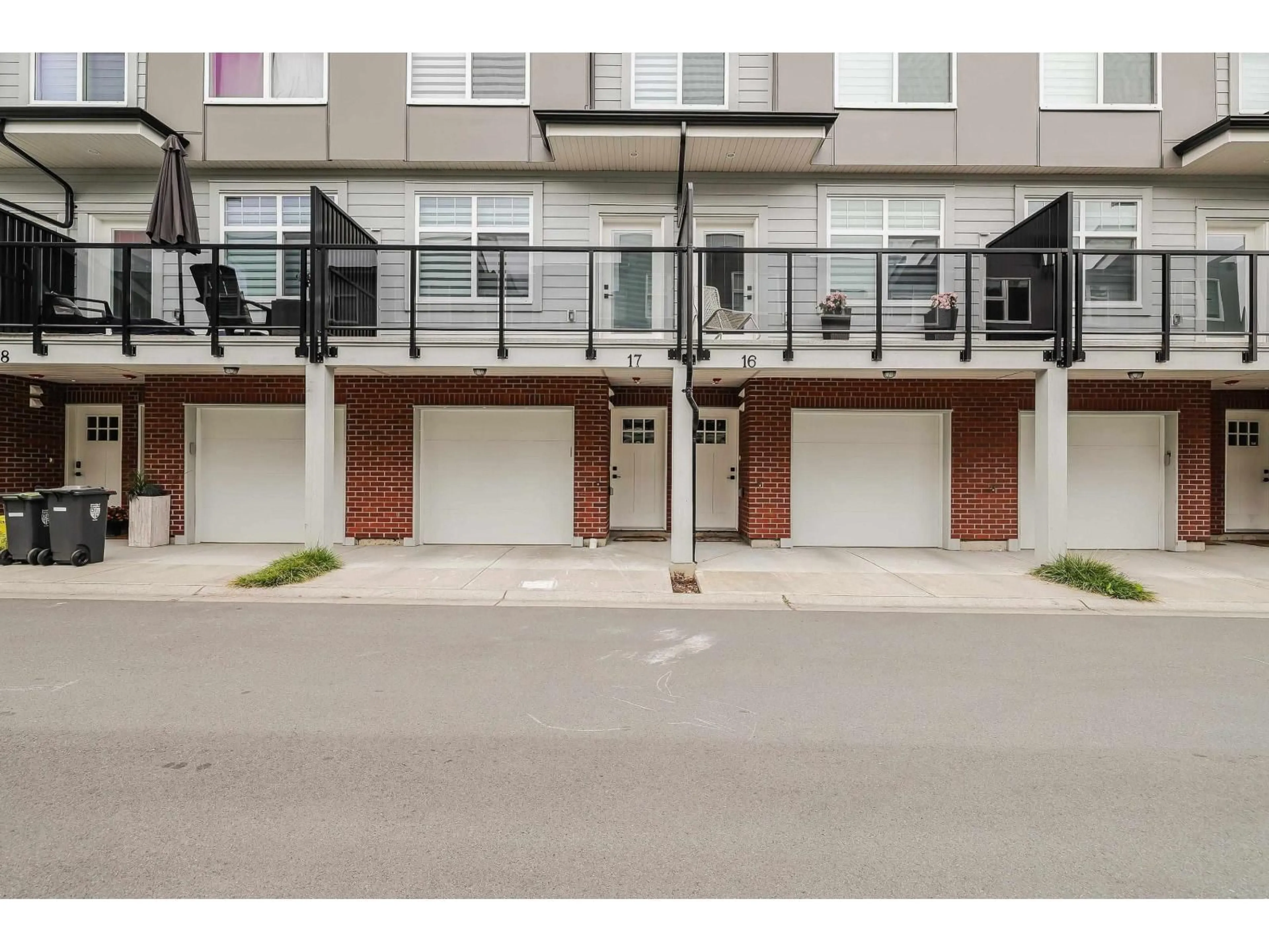 Unknown for #17 - 22334 48, Langley British Columbia V3A3N5
