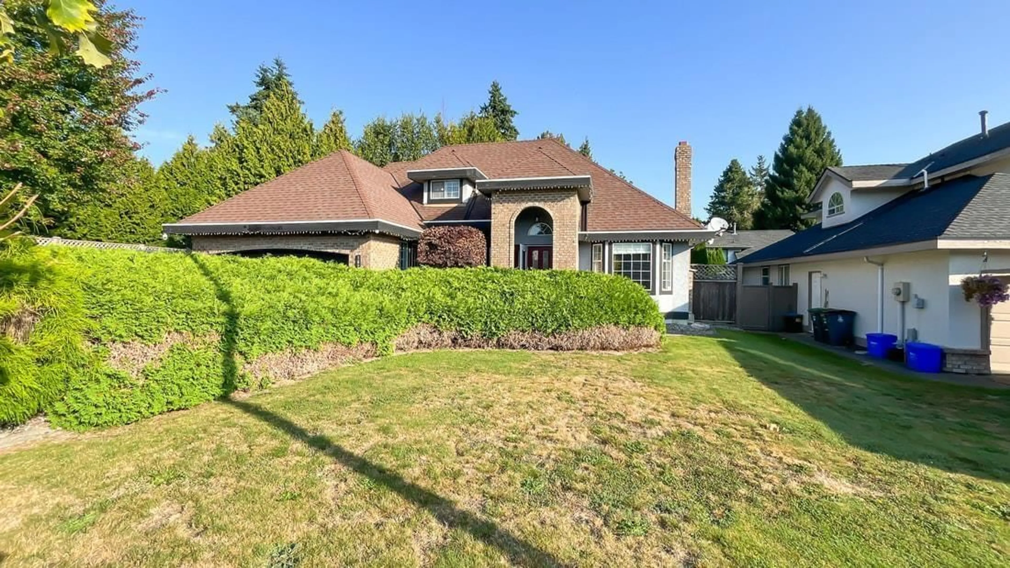 Unknown for 16275 87, Surrey British Columbia V4N1B7
