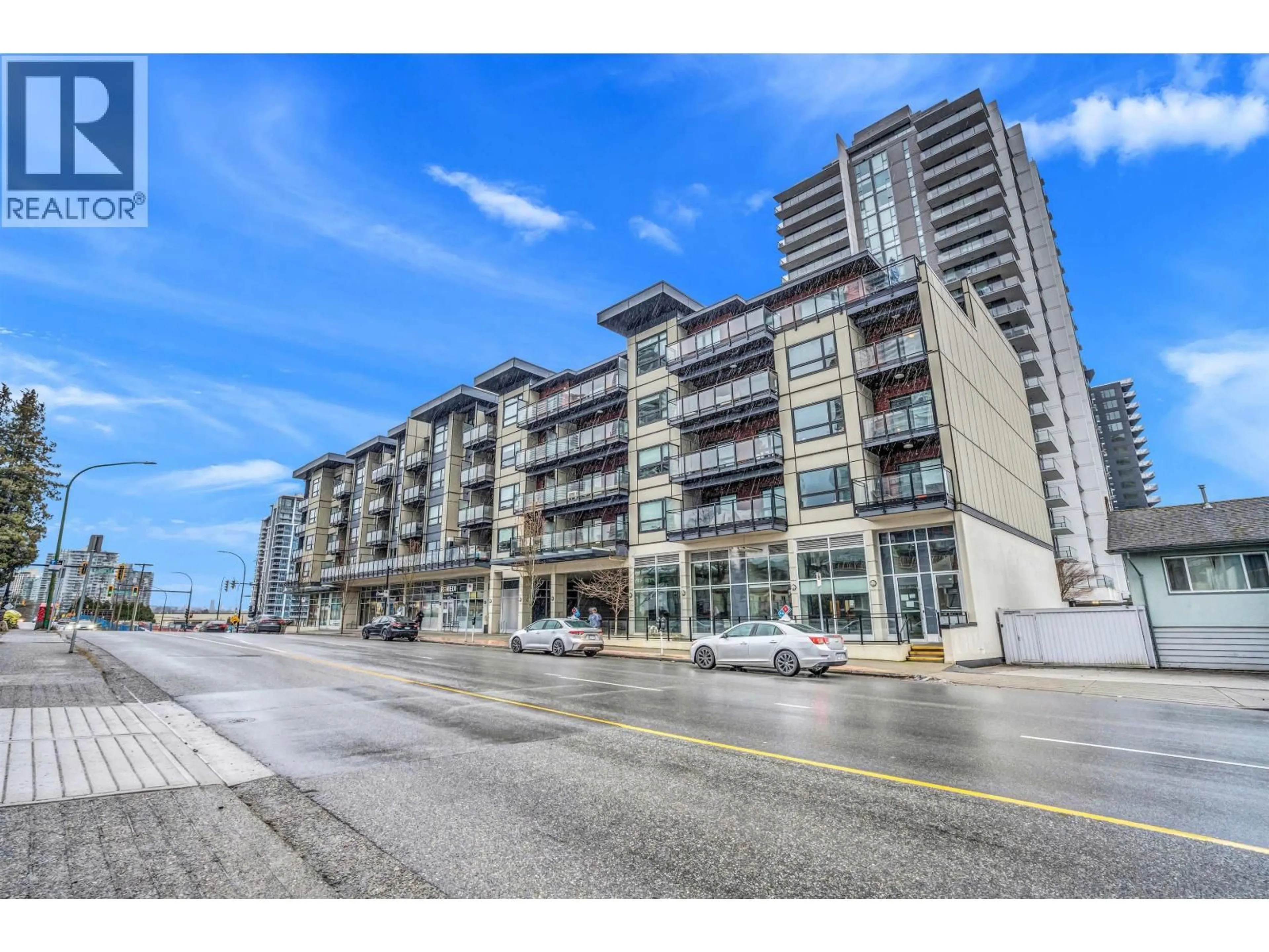Unknown for 502 - 4468 DAWSON STREET, Burnaby British Columbia V5C0J9